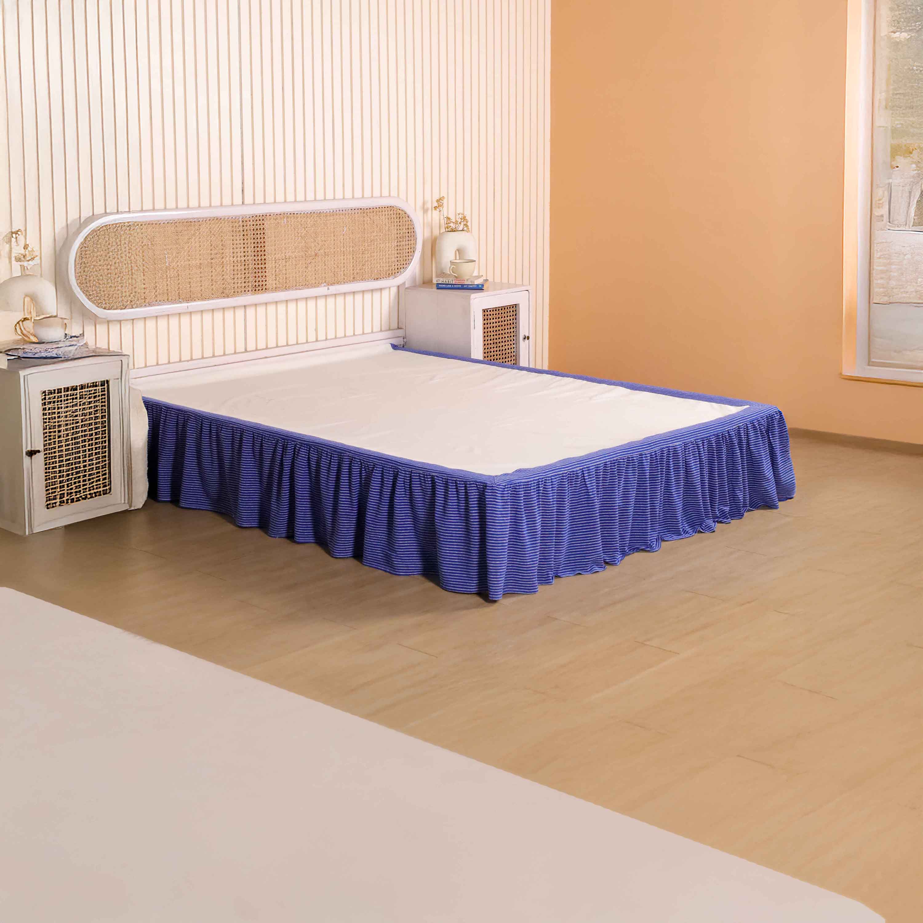 Bedskirt