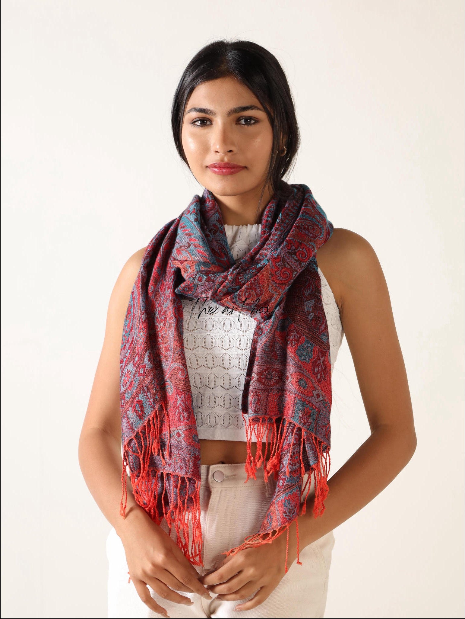Elegance Redefined: Lightweight Ethnic Paisley Travel Wrap Shawl