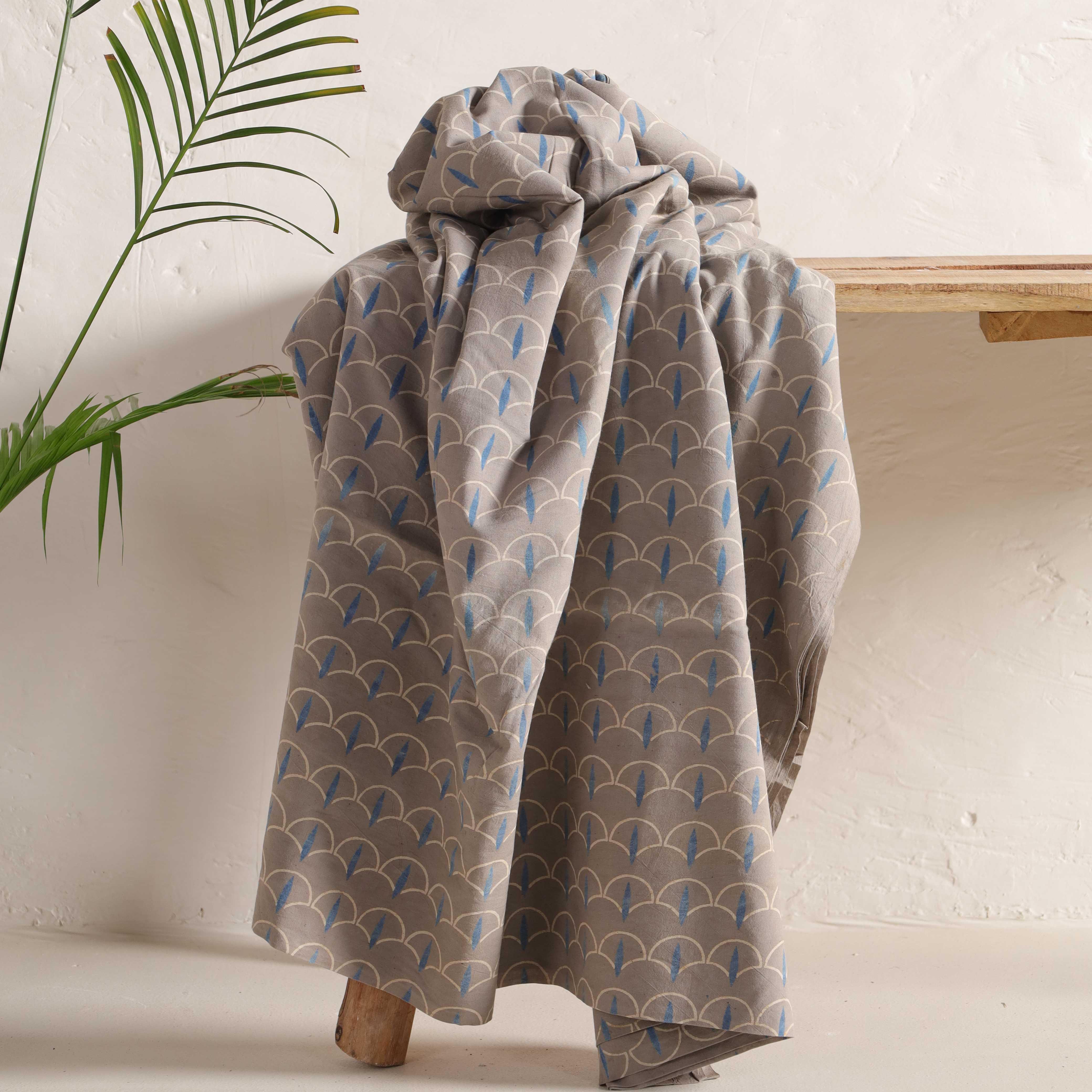 (1 Yard) Artisanal Geometric Wave Hand-Block Print Cotton - Taupe & Indigo - 42" Width