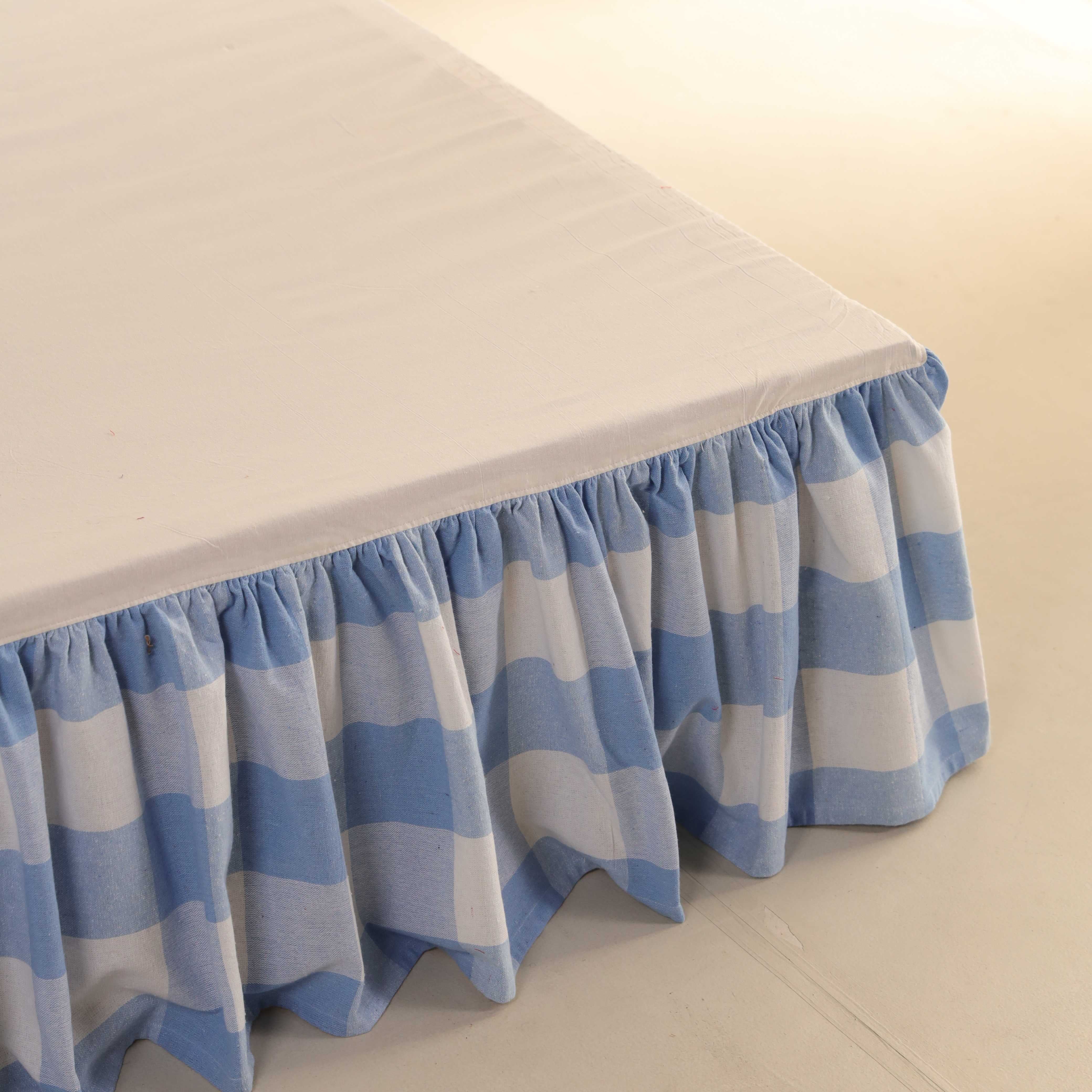 Azure Breeze Ruffled Bedskirt – Luxury Gingham Bed Valance & Soft Dust Ruffle