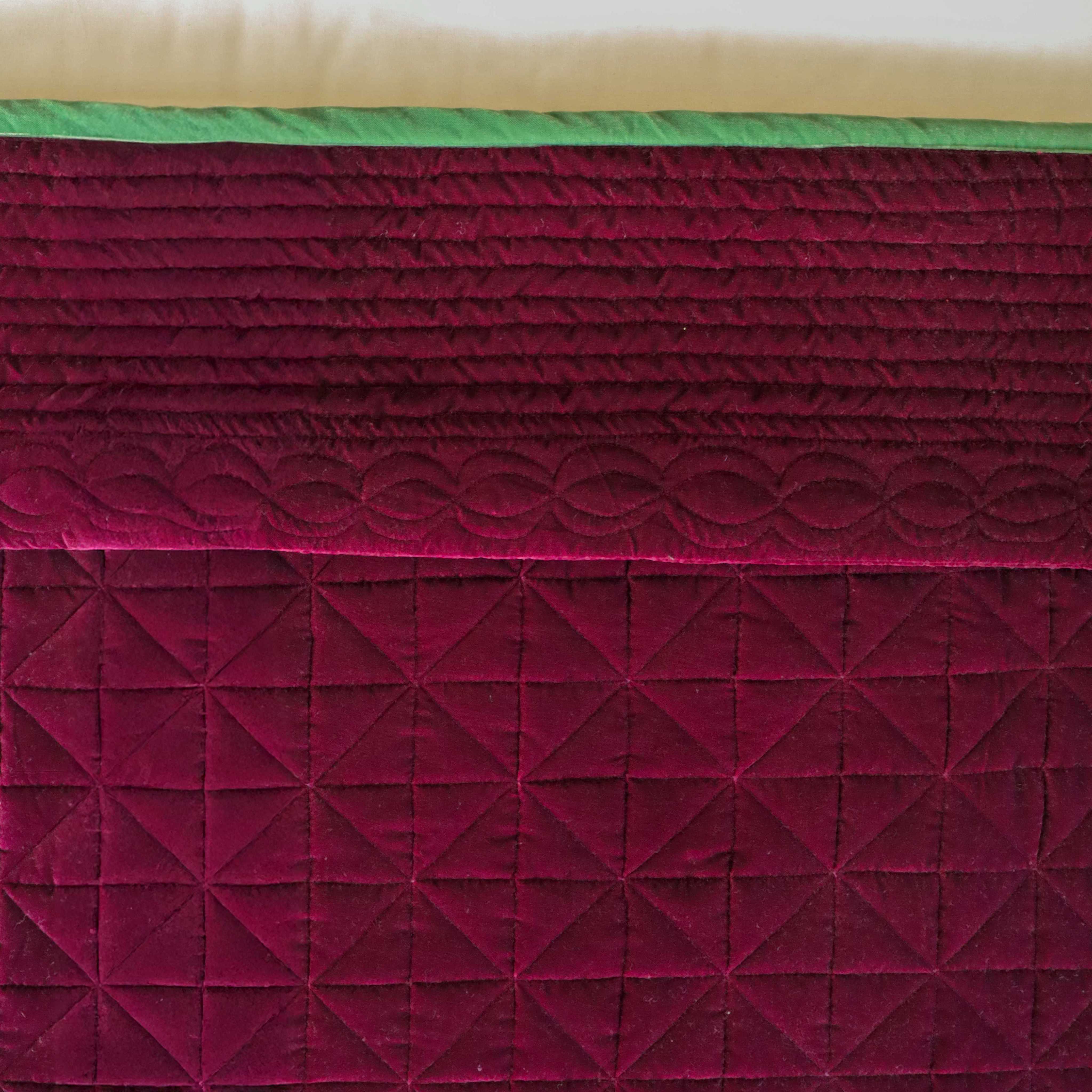 Velvet Duvet Cover Set - Luxury Maroon Quilted Bedding with Green Trim - 3 Piece Modern Minimalist Bedroom Set
