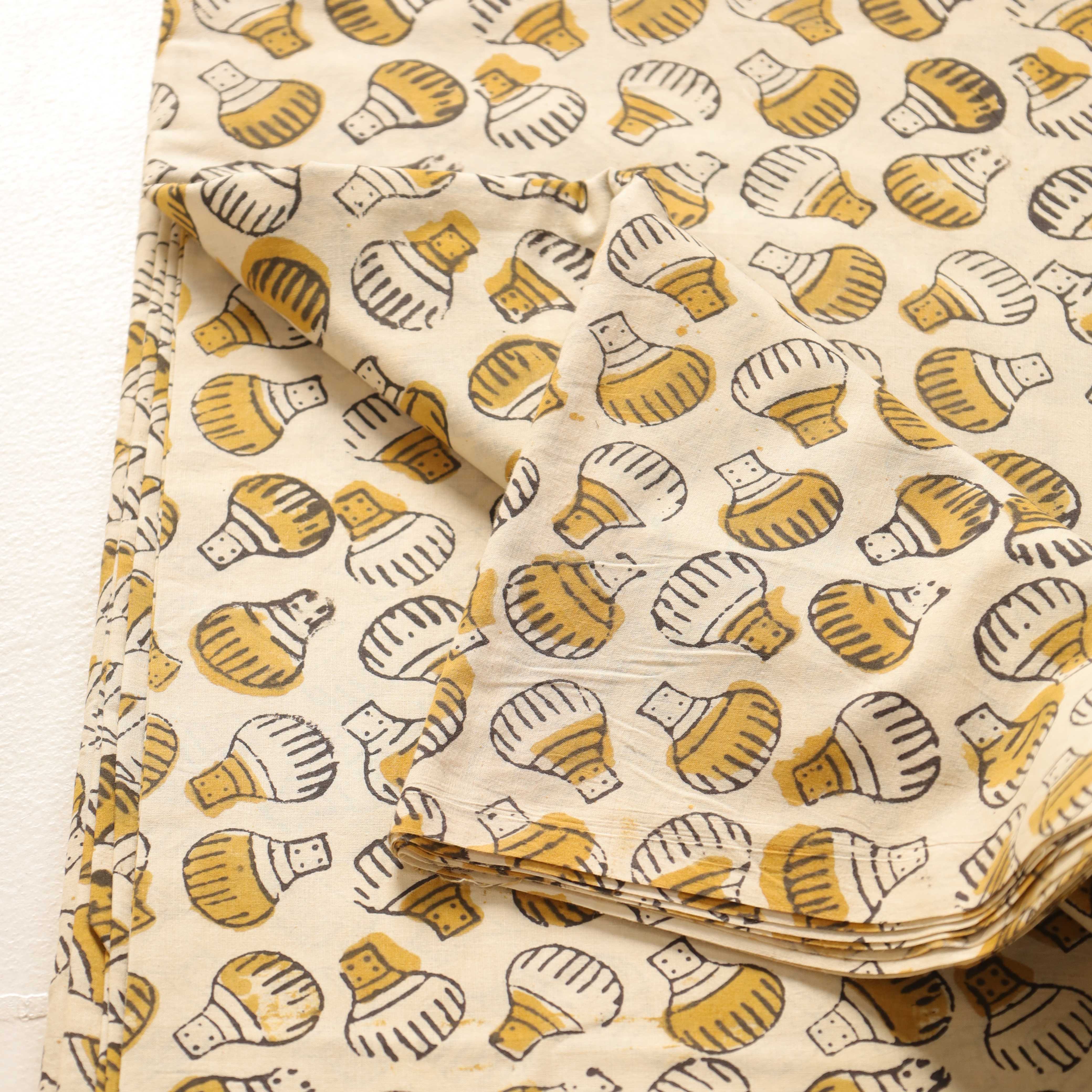 (1 Yard) Hand Block Printed Minimalist Cotton Fabric - Taupe & White