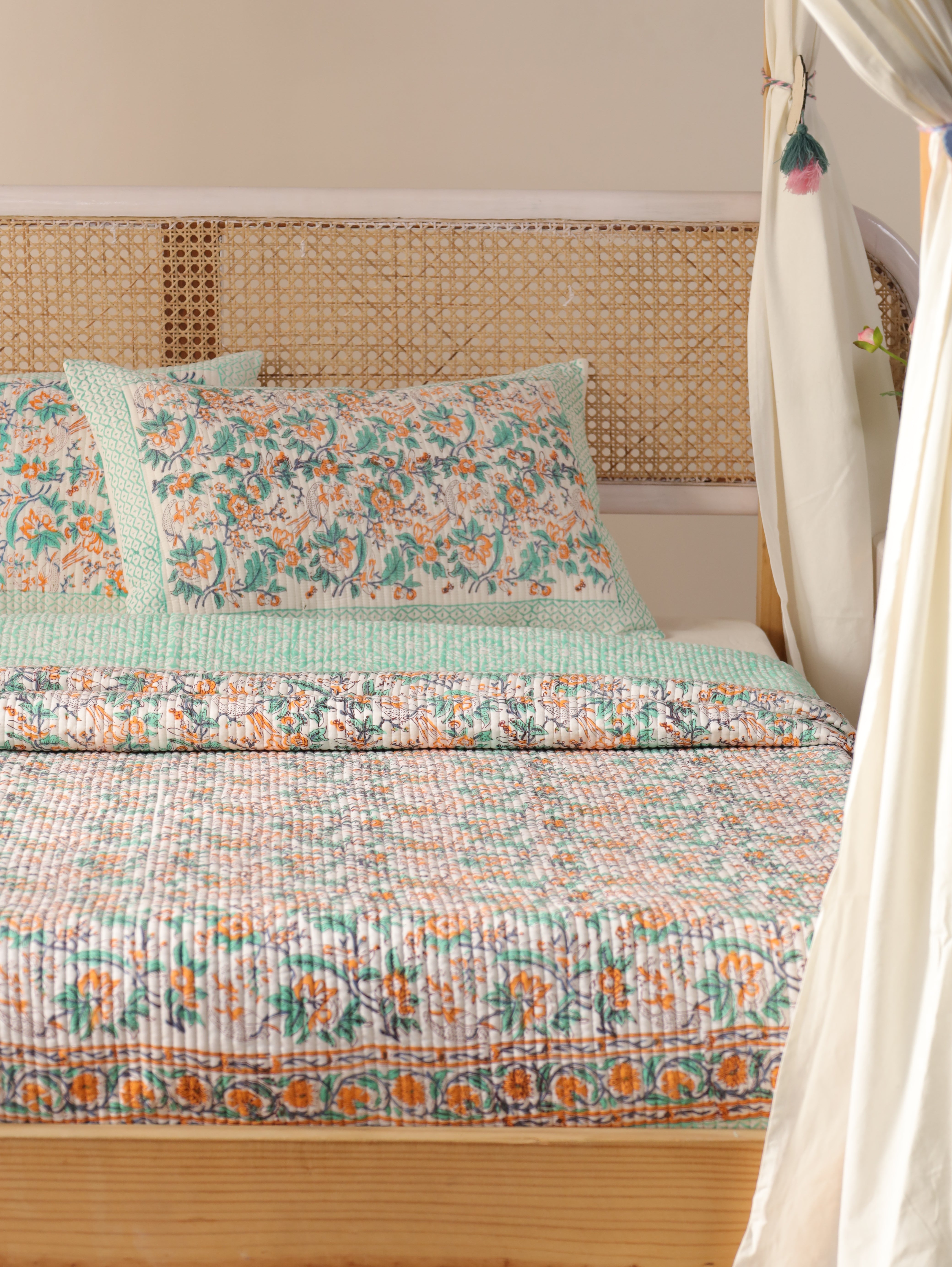 Hand Block Printed Kantha Quilt & Pillowcase Set - Queen Size, Cozy Throw Blanket