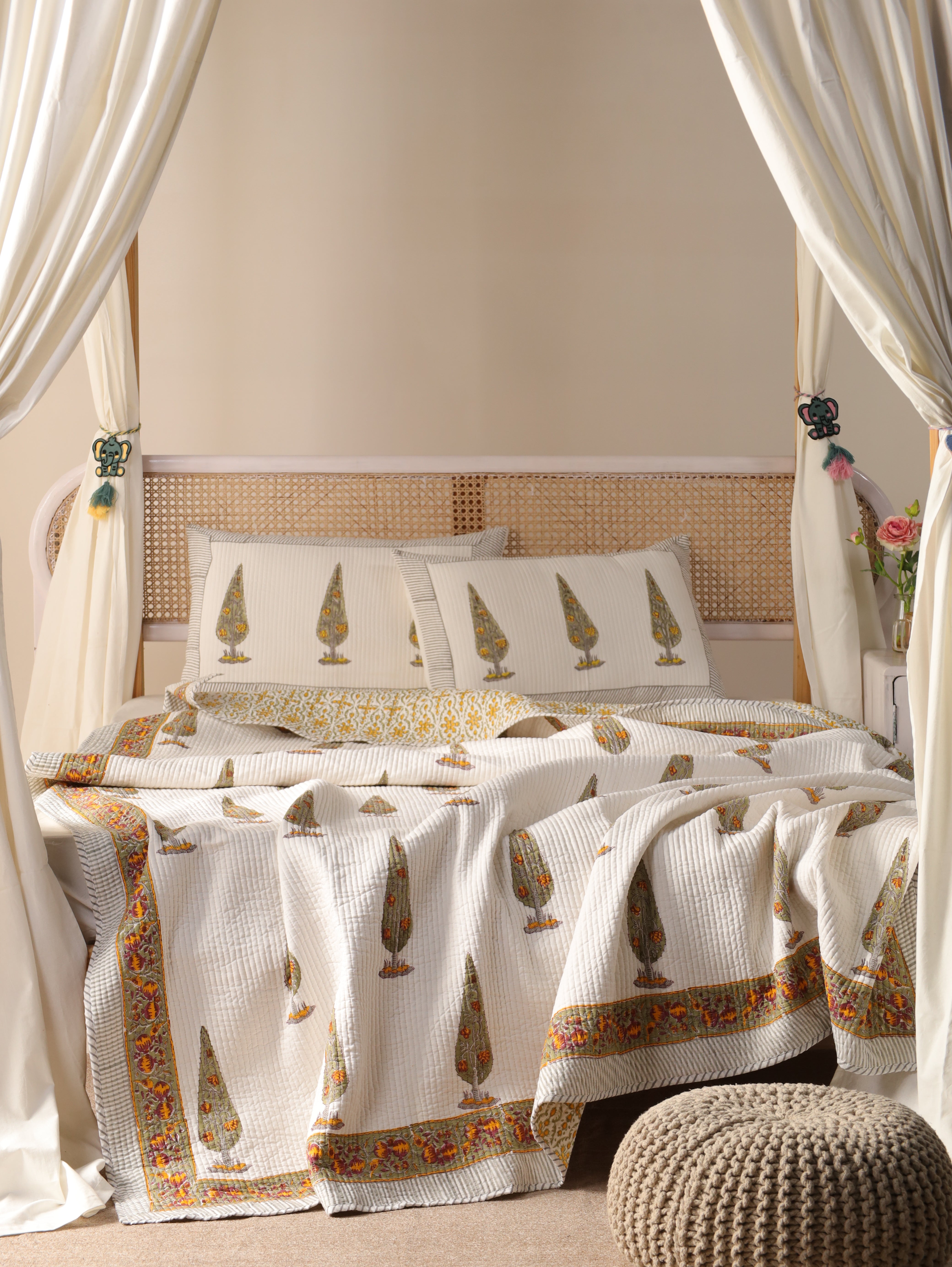 Hand block printed cozy quilt Reversible cotton quilted bedcover Boho comforter quilt blanket throw 3 Pcs Set