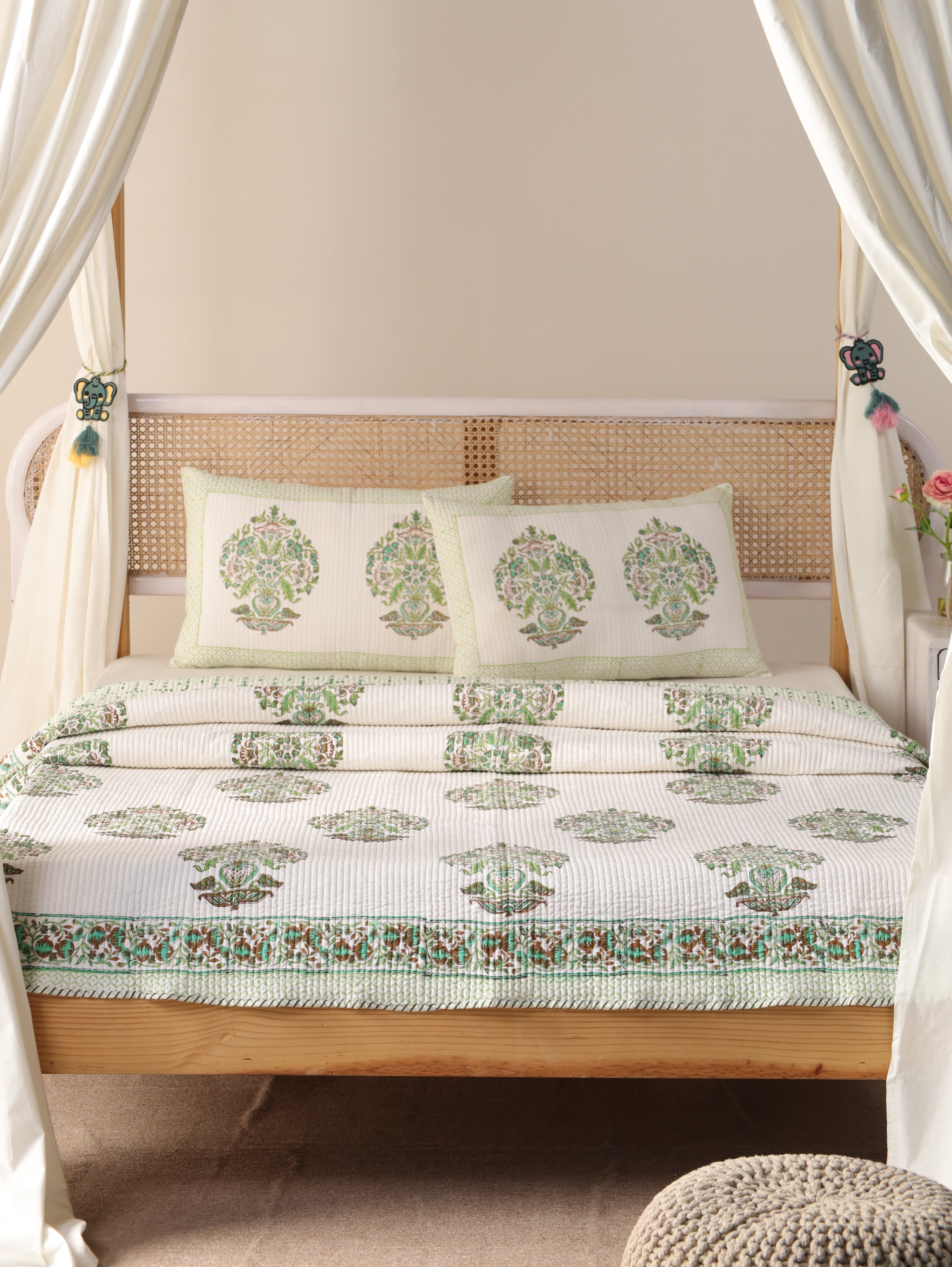 Hand Block Print Quilt Handmade floral 100% Cotton Quilted Cotton Blanket Handmade Blanket Throw Bedspread