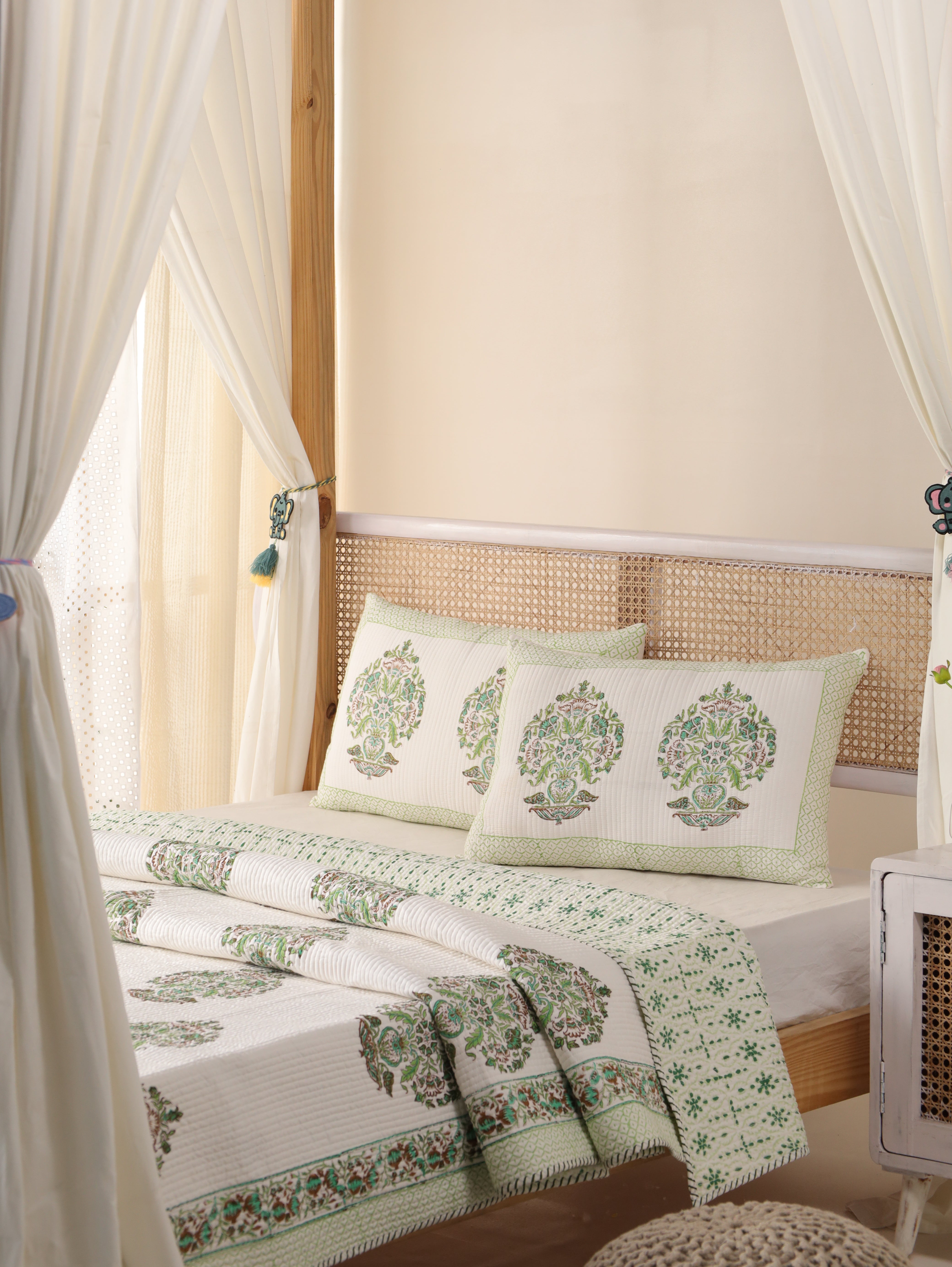 Hand Block Print Quilt Handmade floral 100% Cotton Quilted Cotton Blanket Handmade Blanket Throw Bedspread