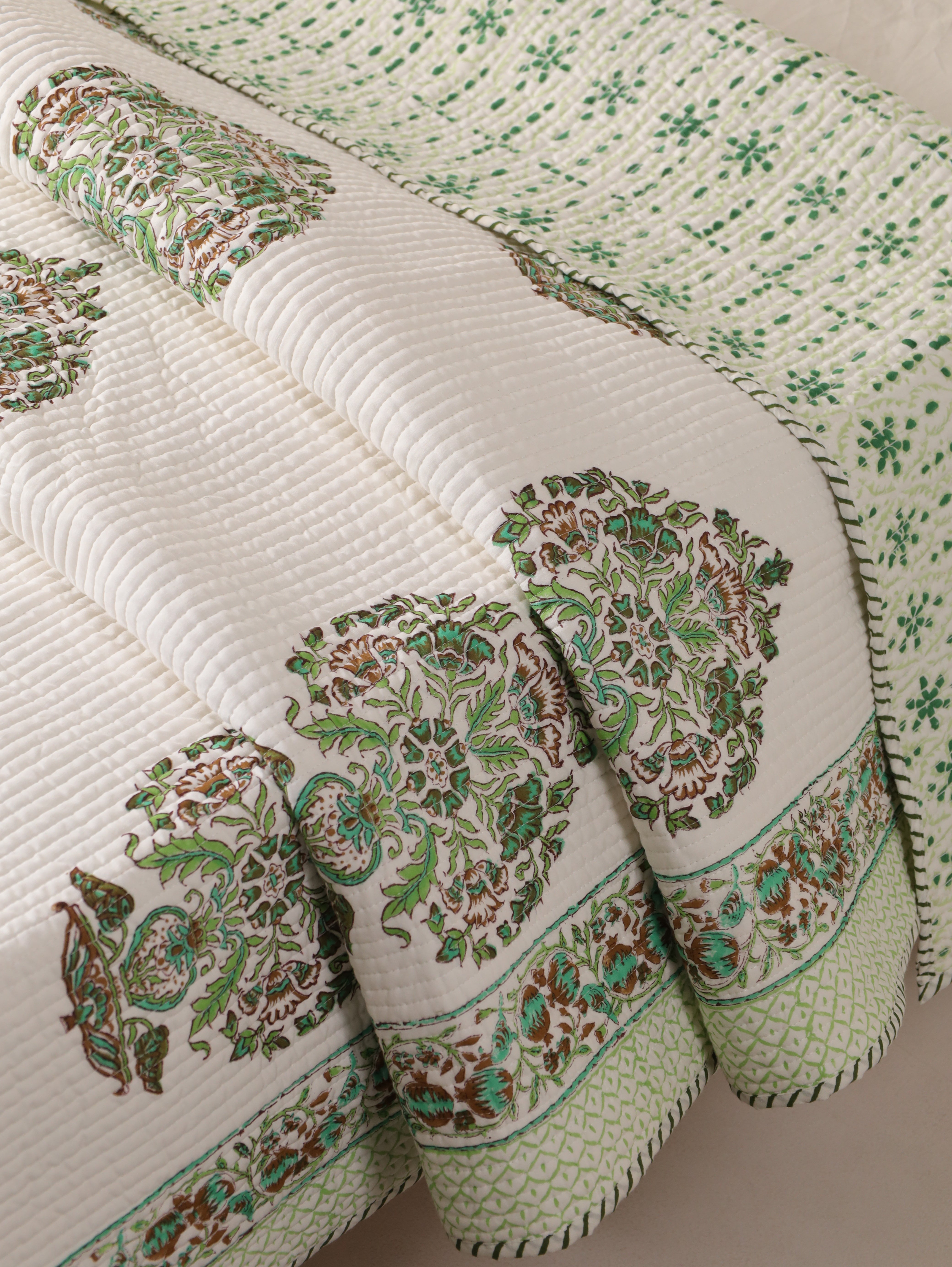 Hand Block Print Quilt Handmade floral 100% Cotton Quilted Cotton Blanket Handmade Blanket Throw Bedspread