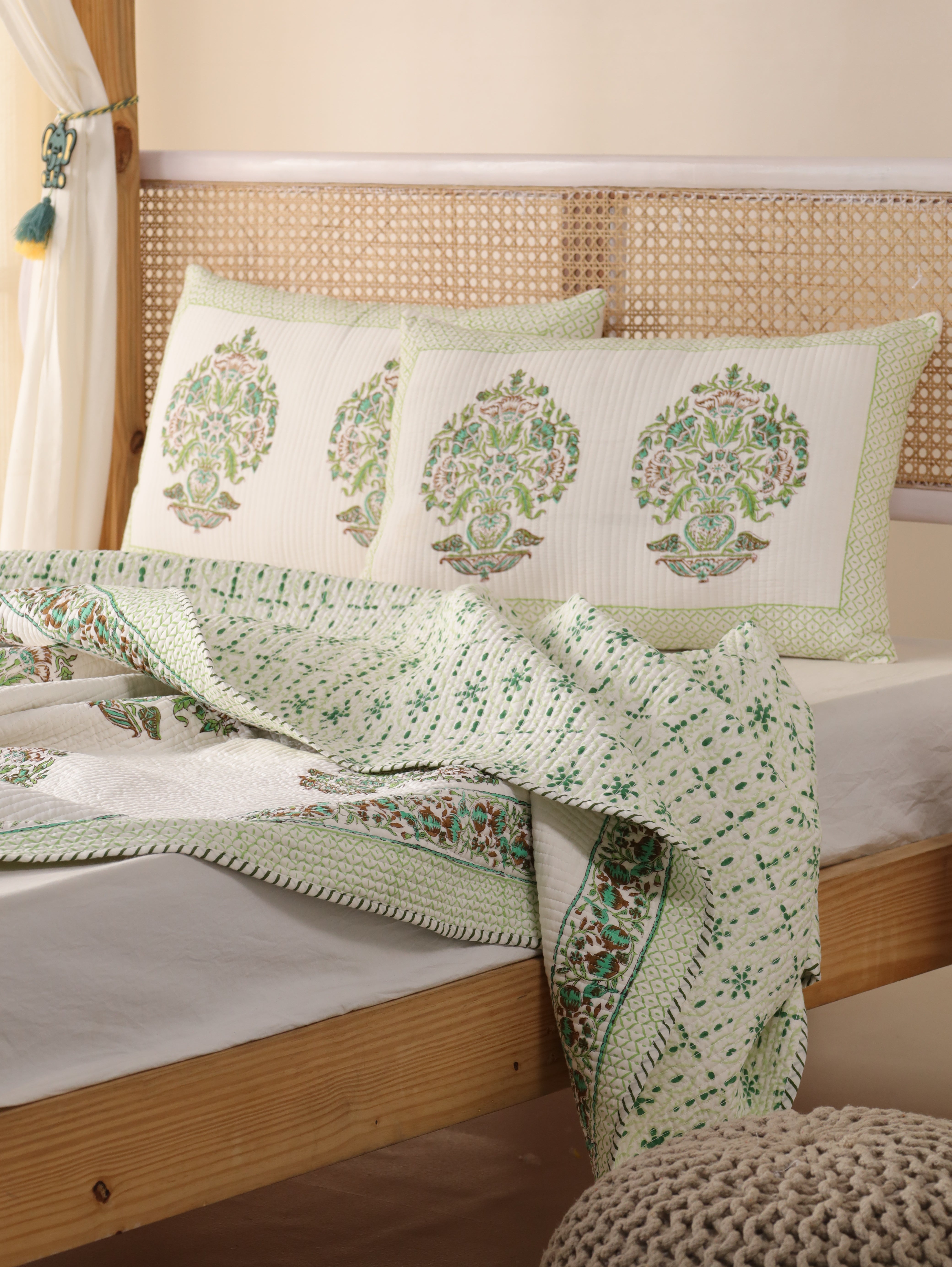 Hand Block Print Quilt Handmade floral 100% Cotton Quilted Cotton Blanket Handmade Blanket Throw Bedspread