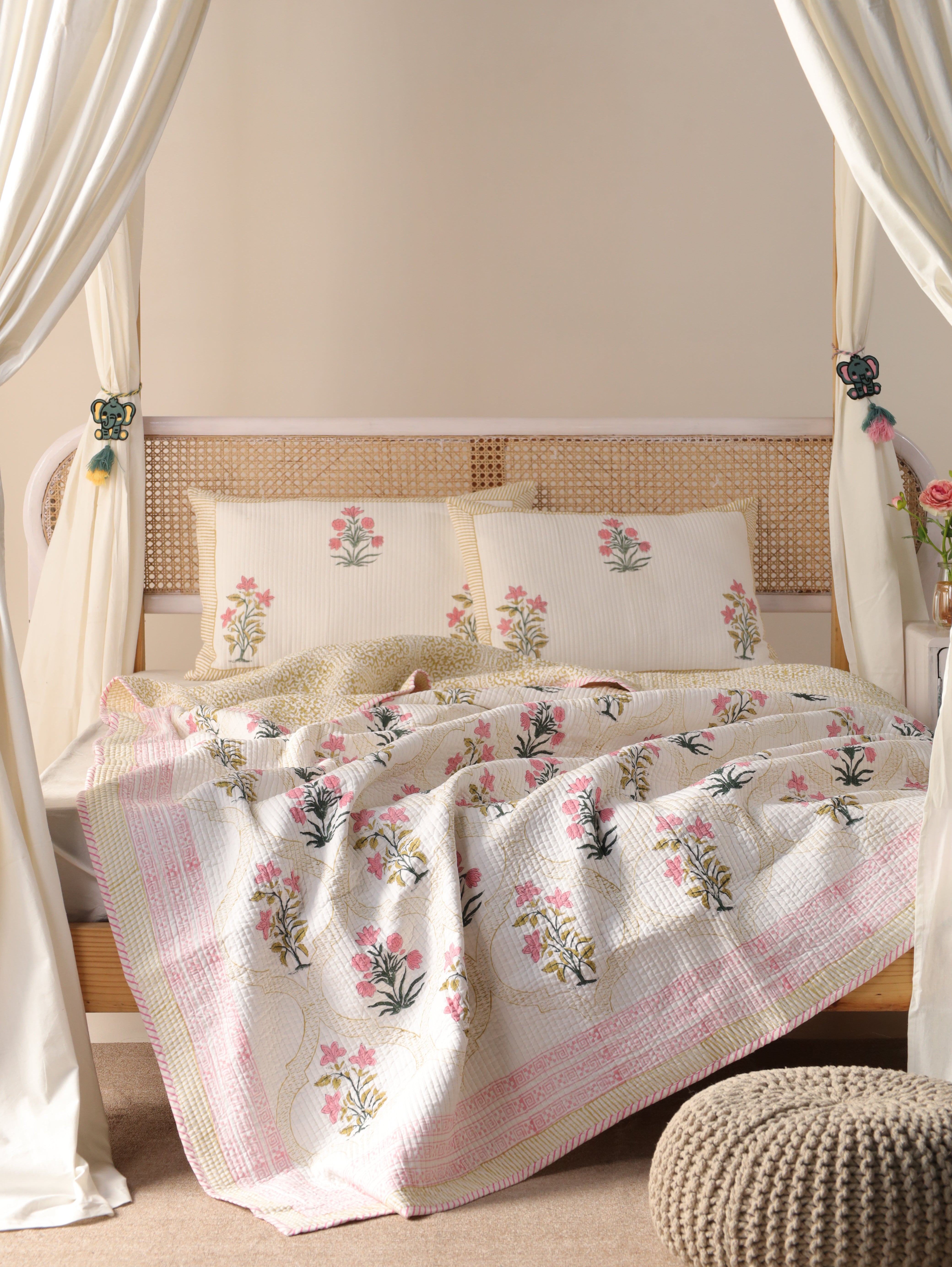 Boho Comforter Quilt Set with Pillowcases | Handmade Soft Blanket for Bedroom Decor