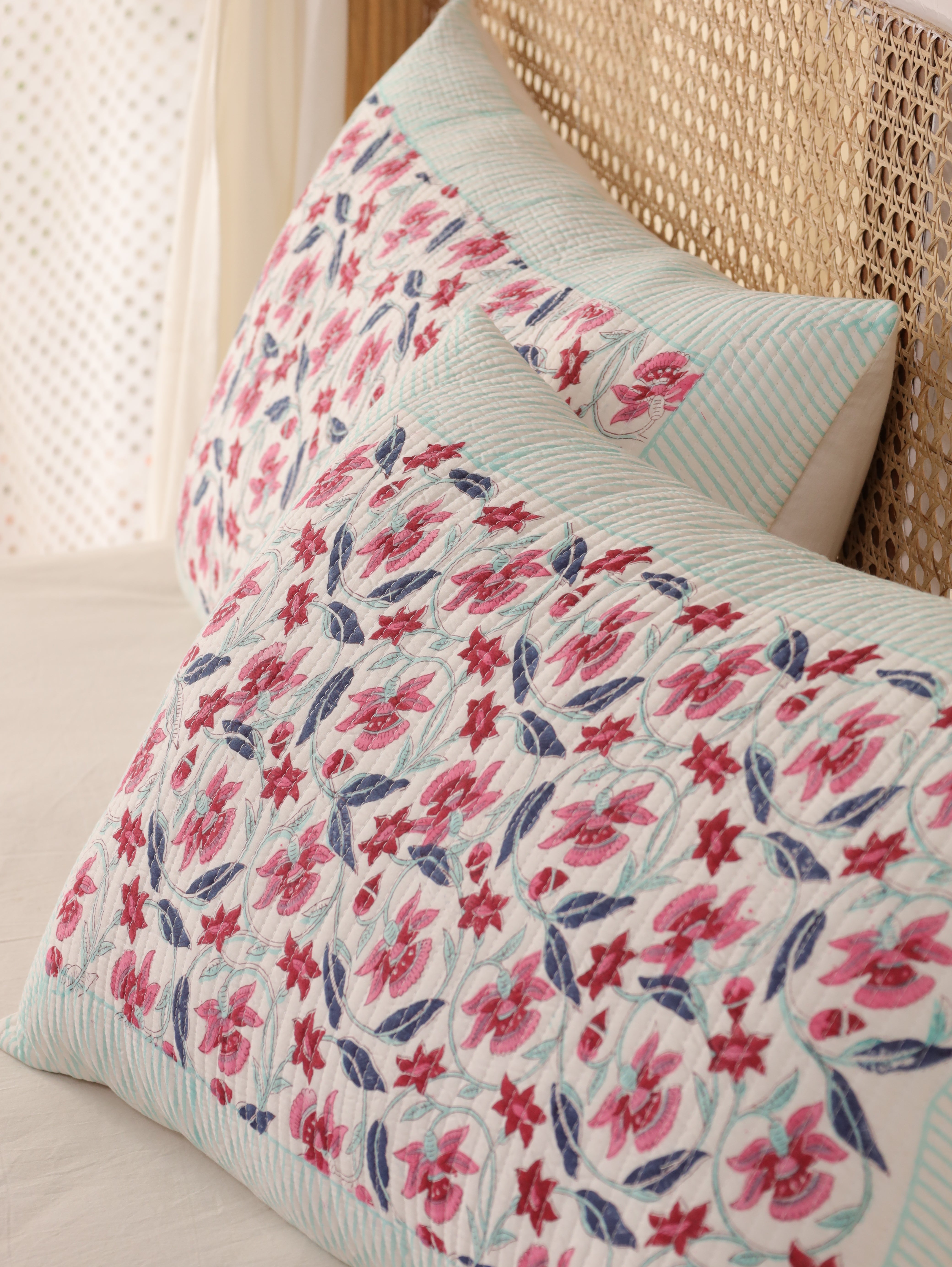 Floral Quilt Queen Block Print Comforter Cotton Bedspread Cozy Coverlet All Season Blanket