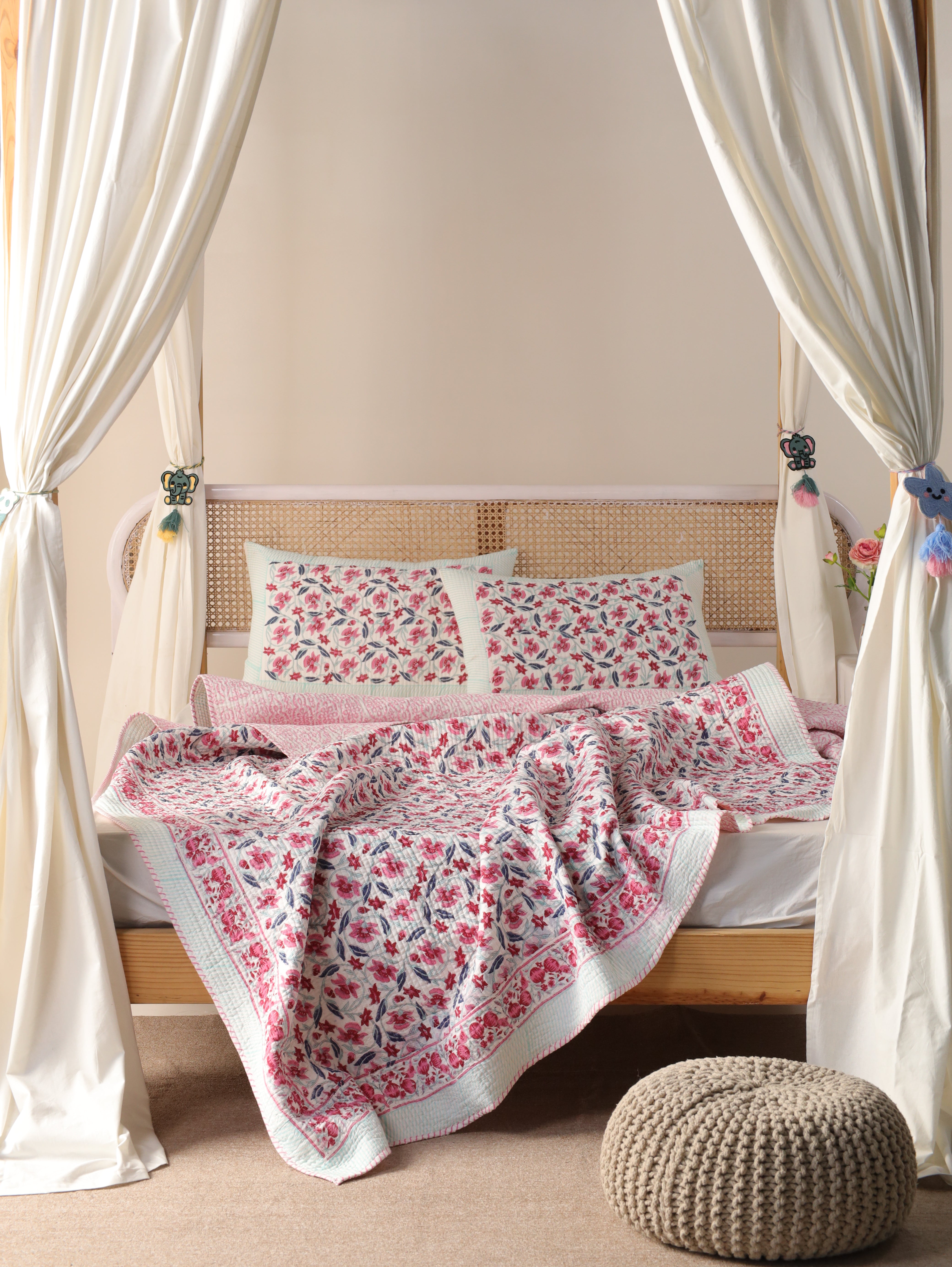 Floral Quilt Queen Block Print Comforter Cotton Bedspread Cozy Coverlet All Season Blanket