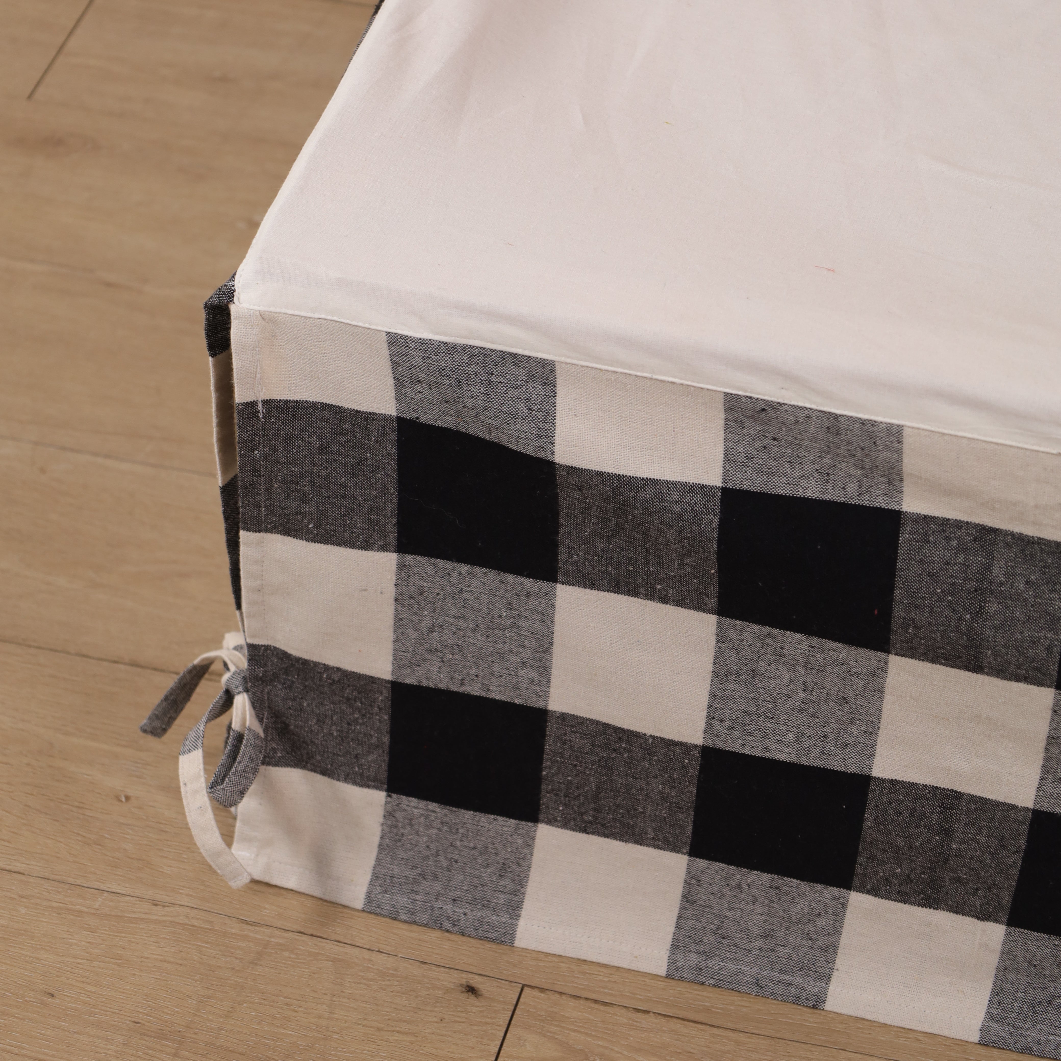 Rustic Farmhouse Black Buffalo Check Tailored Bed Skirt – Classic Plaid Pleated Bed Valance