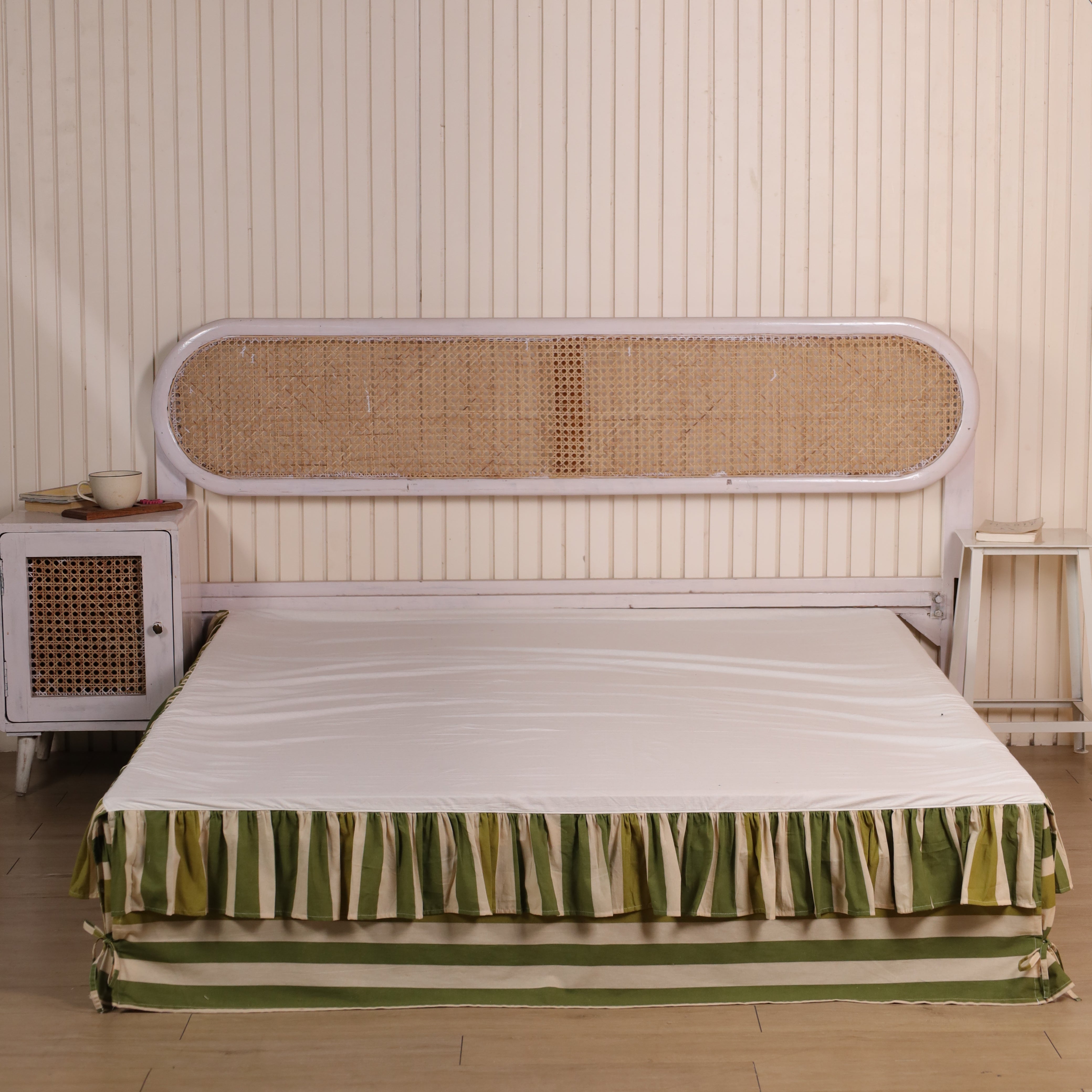 Minimalist Charcoal Pinstripe Tailored Bed Skirt – Clean Line Split Corner Bed Valance with Side Ties