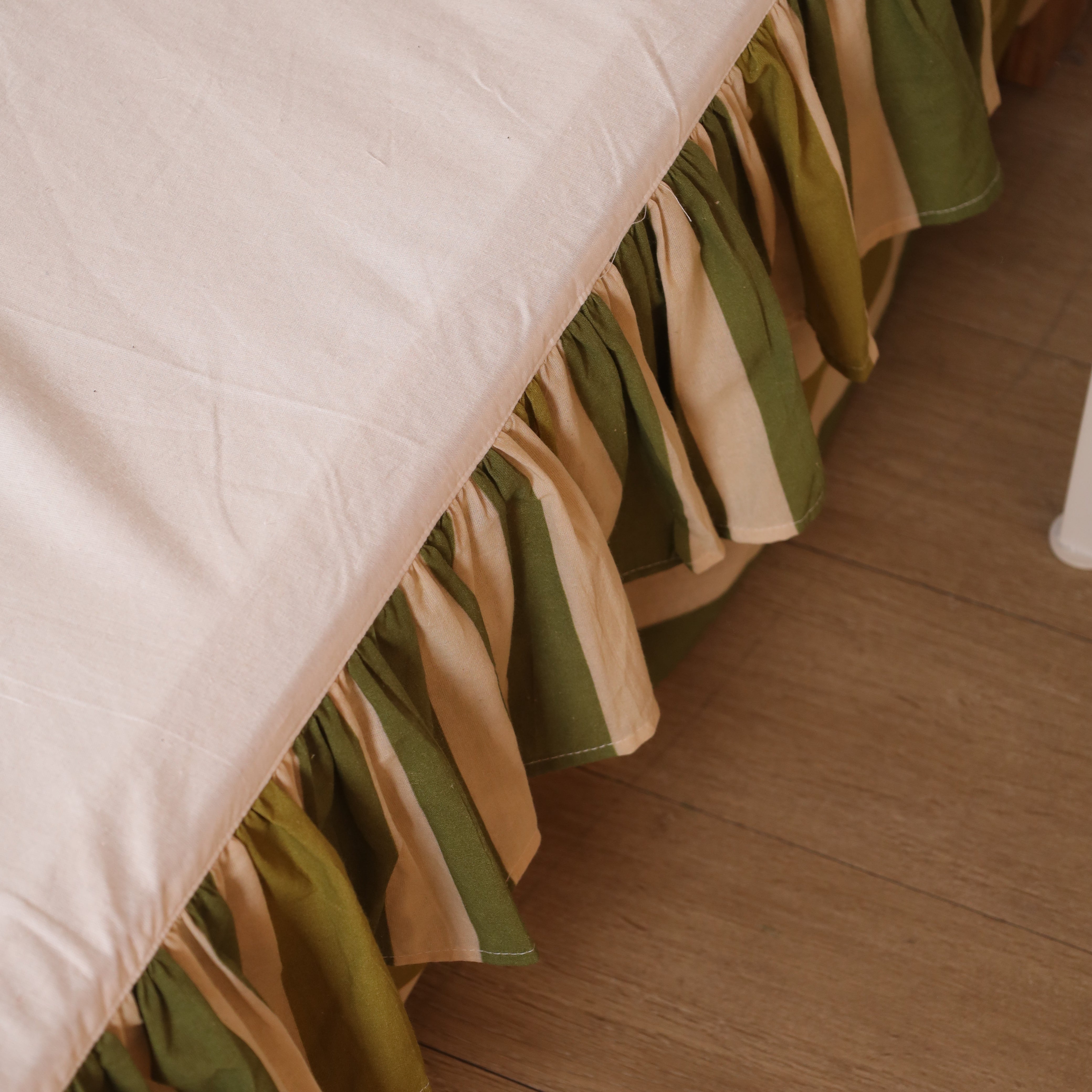 Minimalist Charcoal Pinstripe Tailored Bed Skirt – Clean Line Split Corner Bed Valance with Side Ties