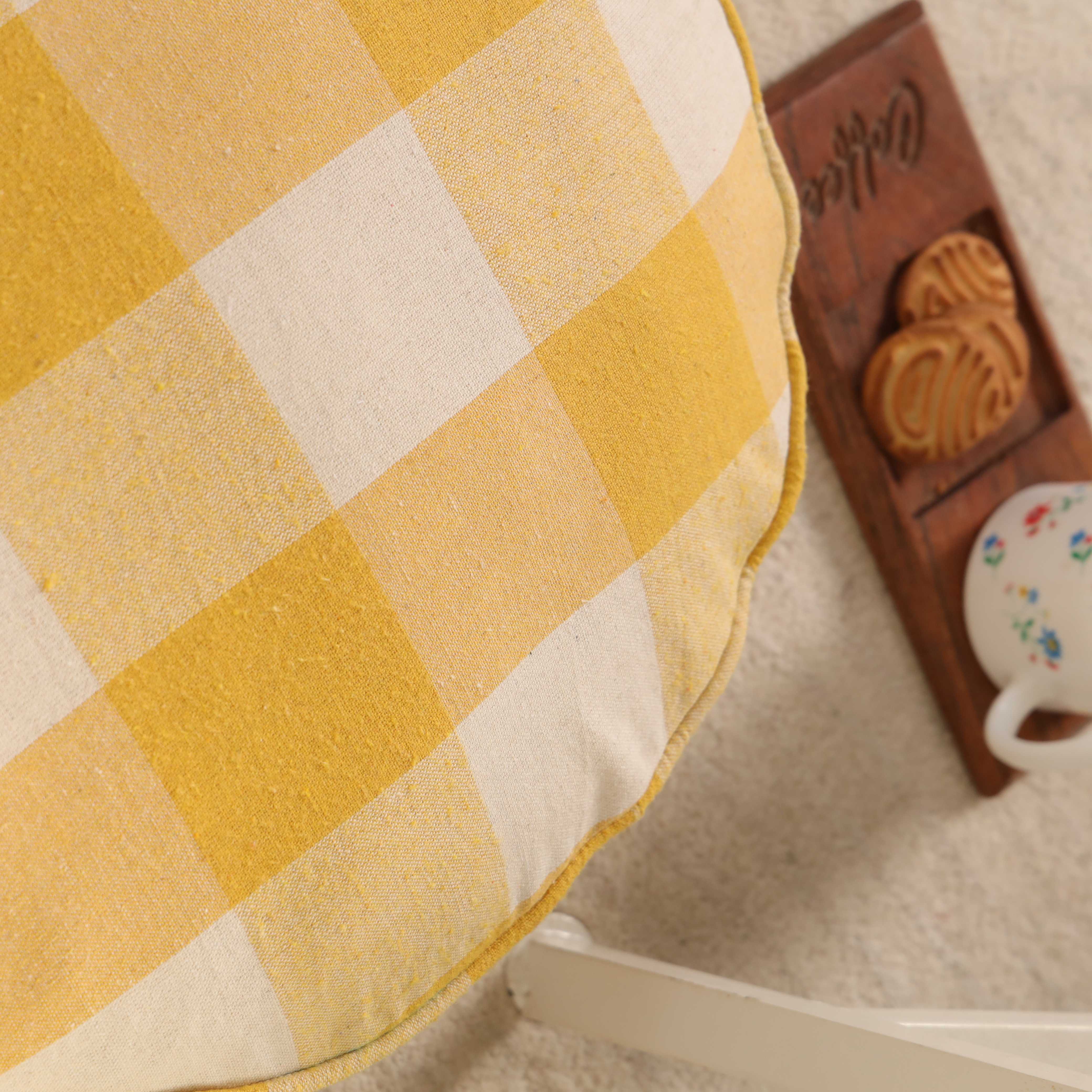 Golden Harvest Check Round Floor Cushion – Premium Cotton Seating & Yoga Pillow