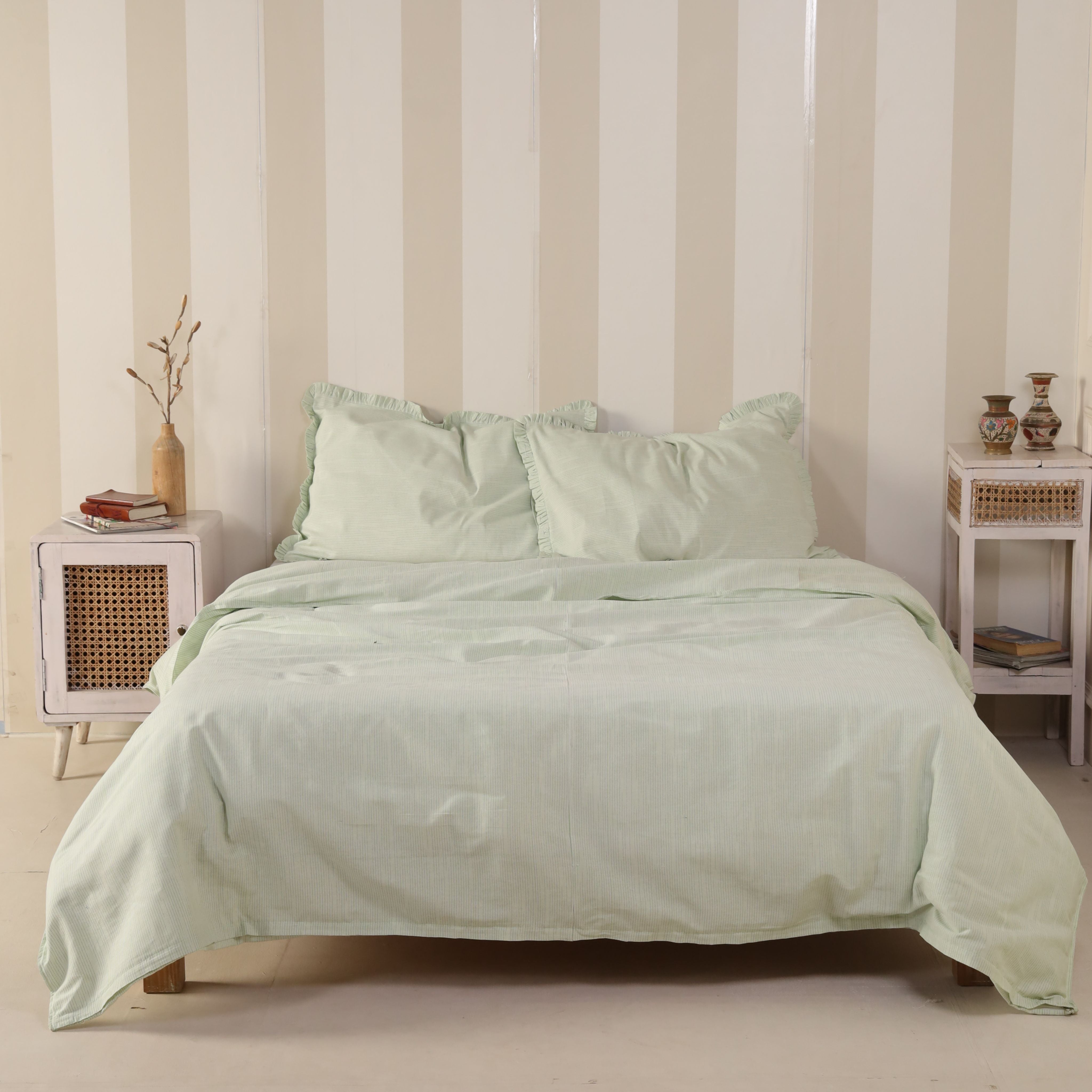 Premium Soft Duvet Cover Set with Pillow Covers