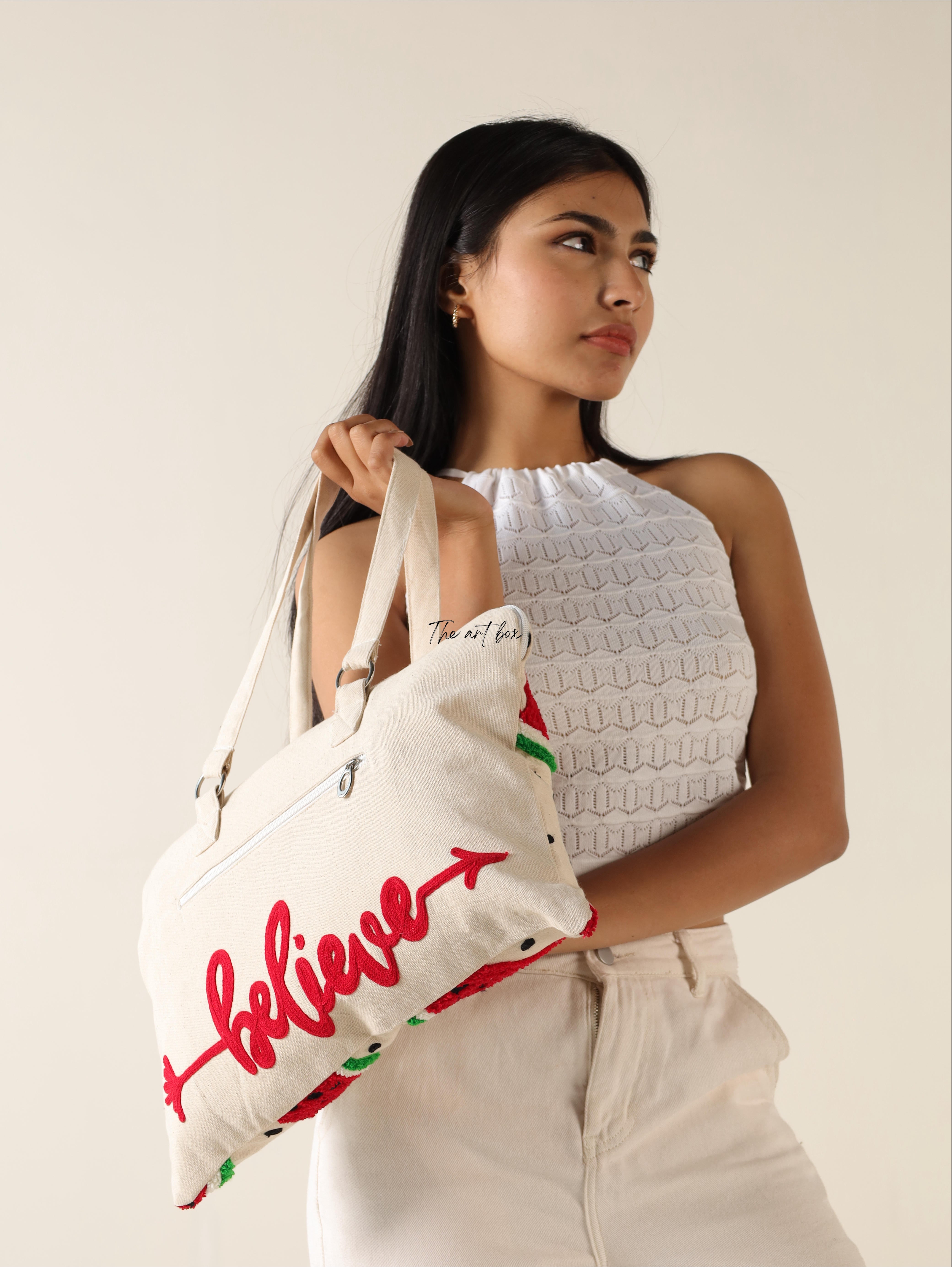 Embroidered Laptop Sleeve: Personalize Your Protection