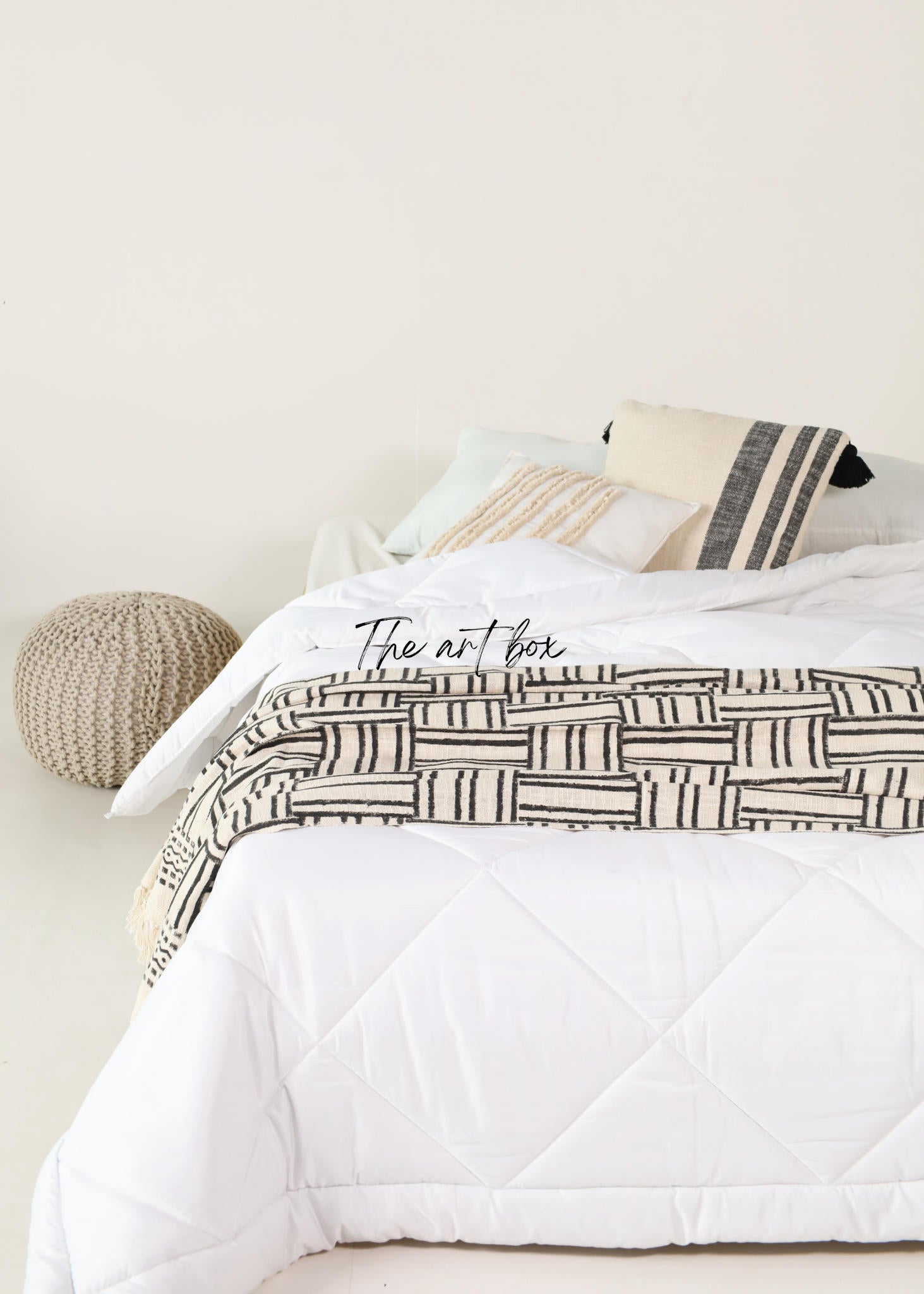 Geometric Pigment Print Throw
