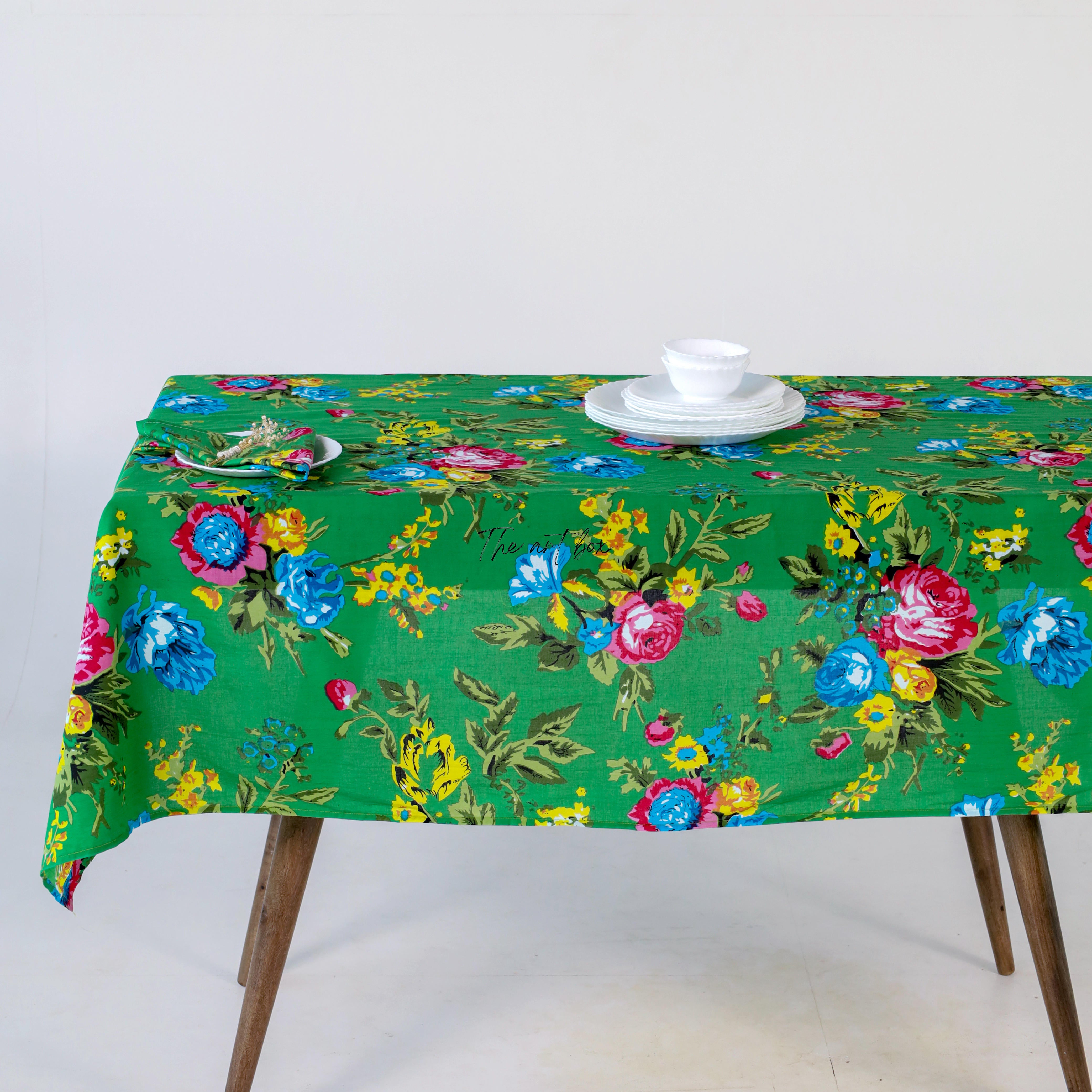 Green Floral Printed Table Cover