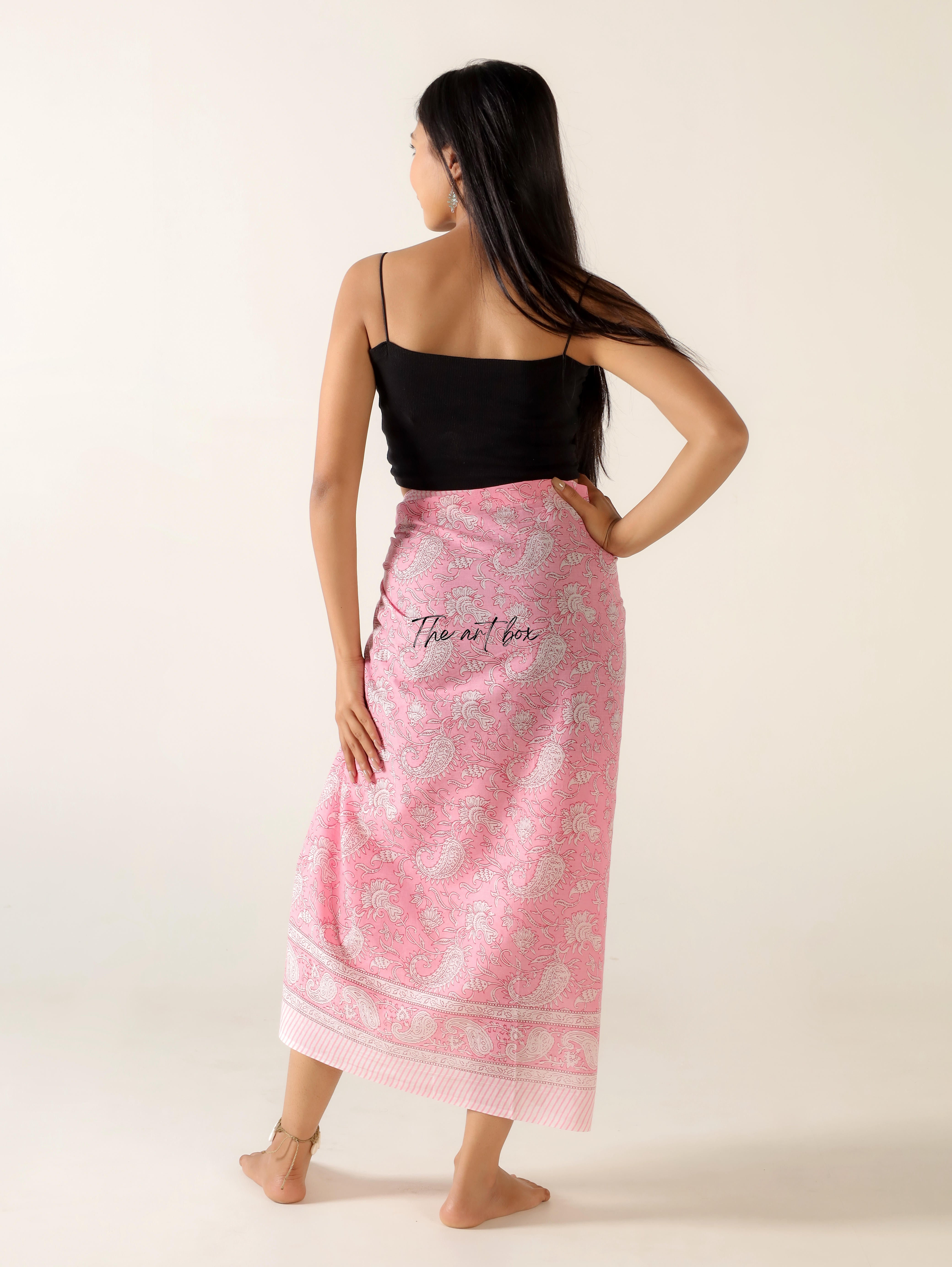 Petal Perfect: Floral Sarong Pareo for Stylish Sun-Kissed Looks