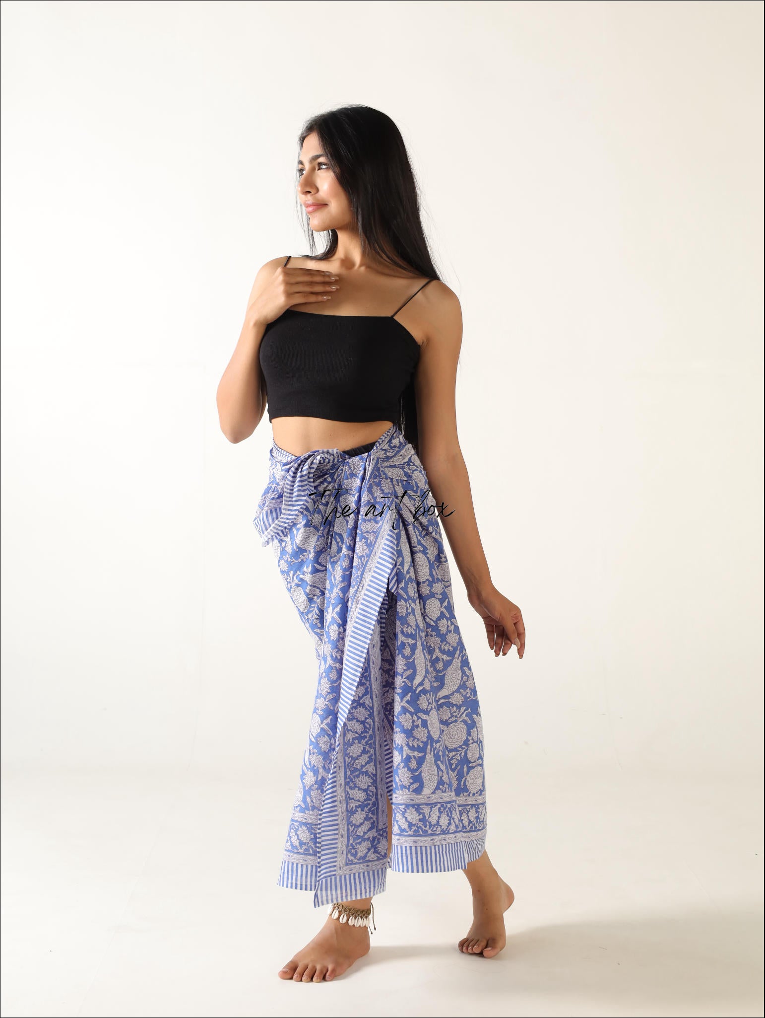 Floral Serenity Cotton Floral Sarong Pareo for Exotic Escapes