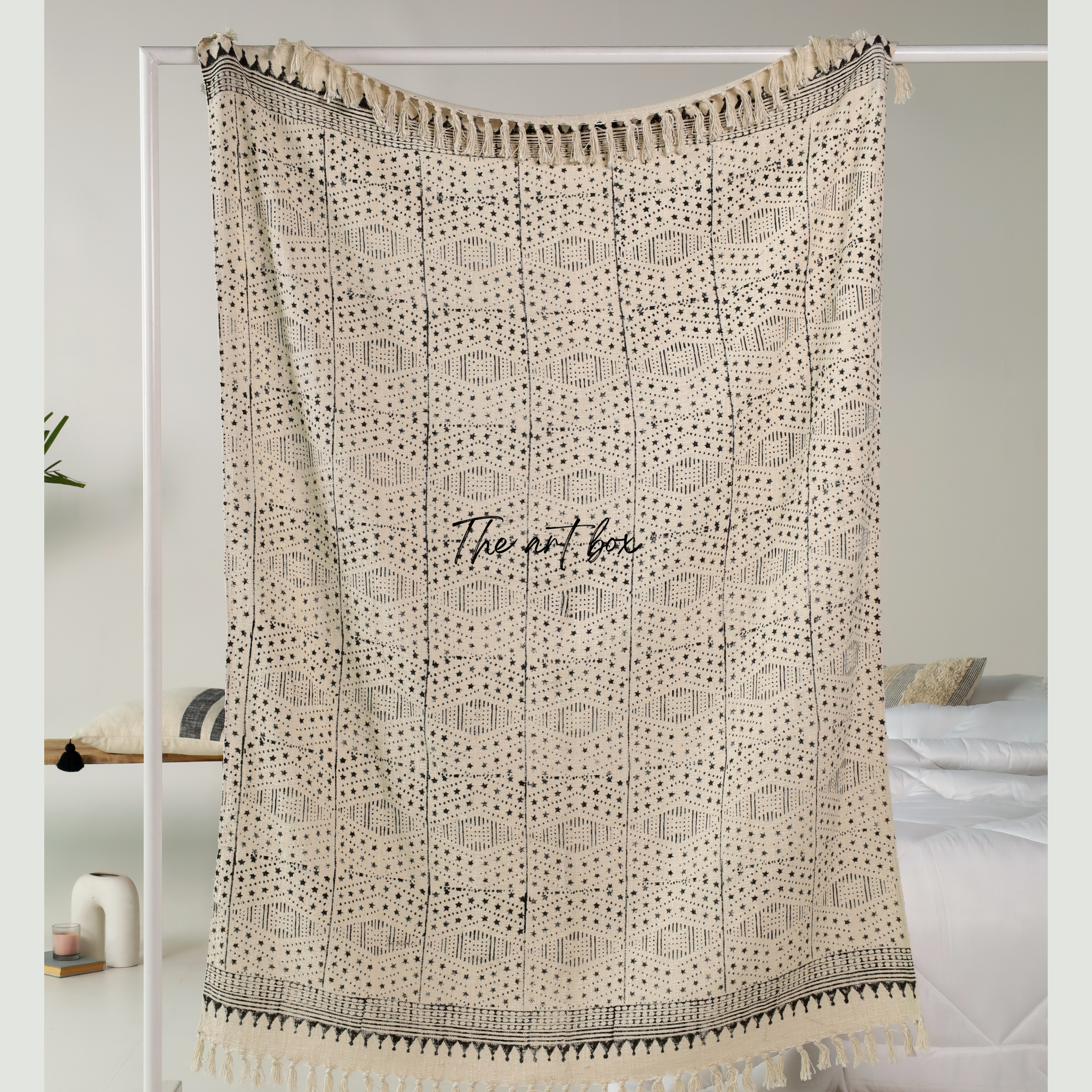 Boho Ethnic Pigment Print Throw