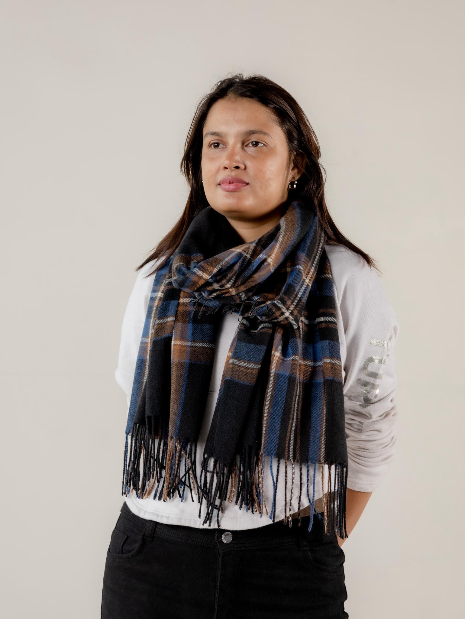 Soft and Stylish: Cotton Woolen Scarves You'll Adore