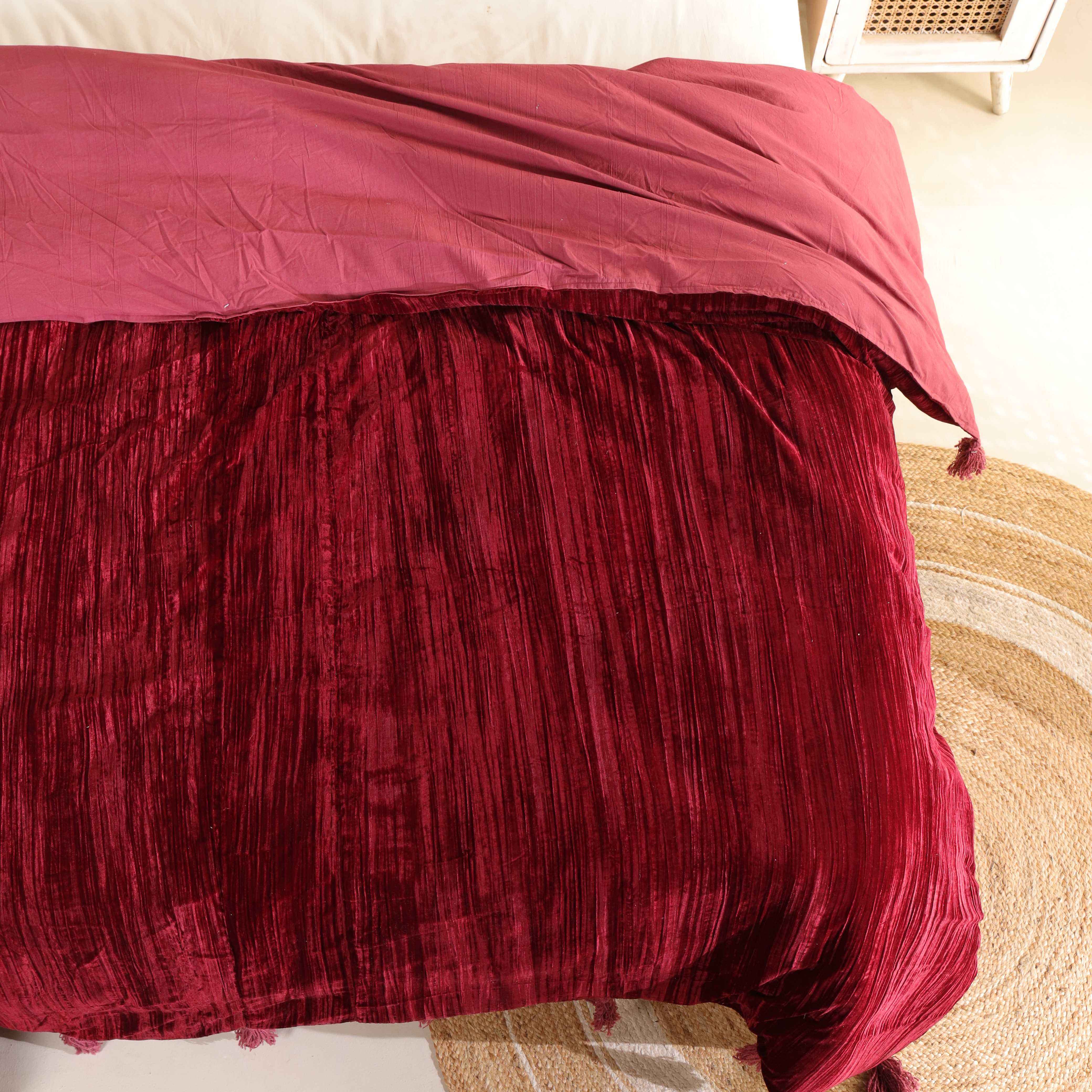 Velvet Duvet Cover Set - Luxury Burgundy Red Boho Bedding with Tassels - 3 Piece Soft Textured Bedding Set