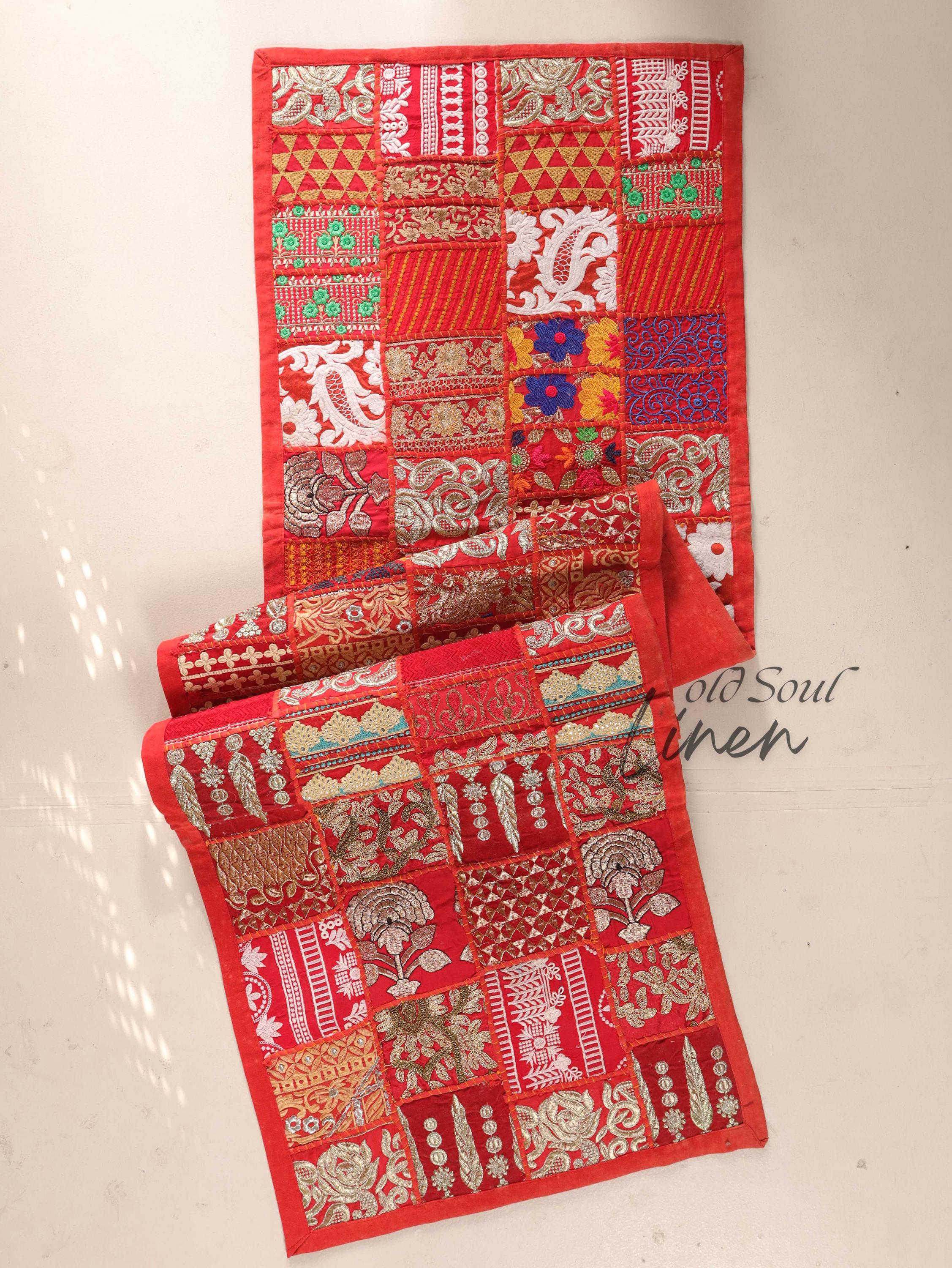 Vintage Patchwork Sari Table Runner, khambadiya Runner, Personalized Runner, Table Runner Handmade, Eco-friendly Runner, Geometric Runner