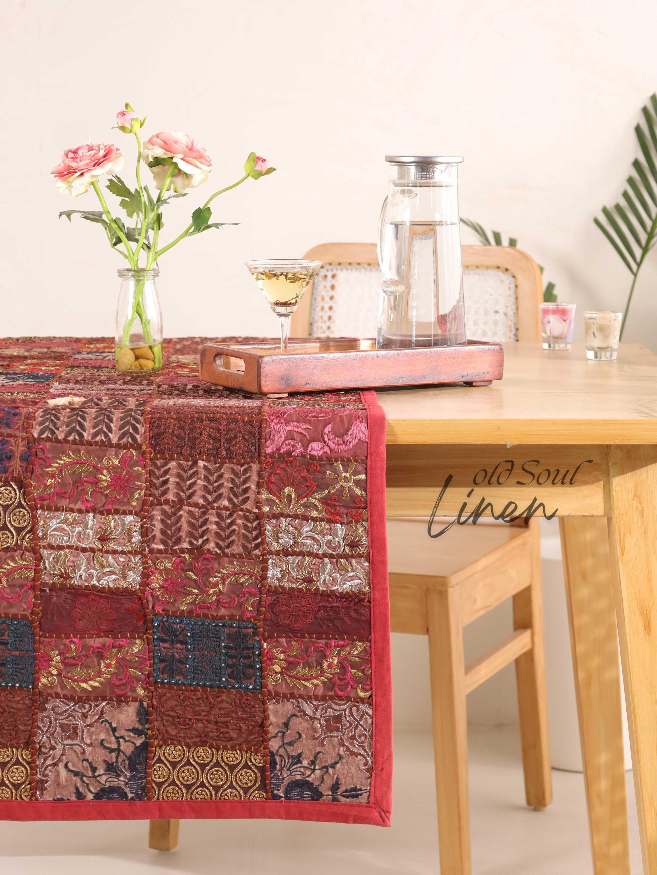 Patchwork Embroidered Table Runner, Indian Table Runner, Table Decoration, Colorful Vintage Sari Décor, Boho Wall Tapestry, Gift for Her