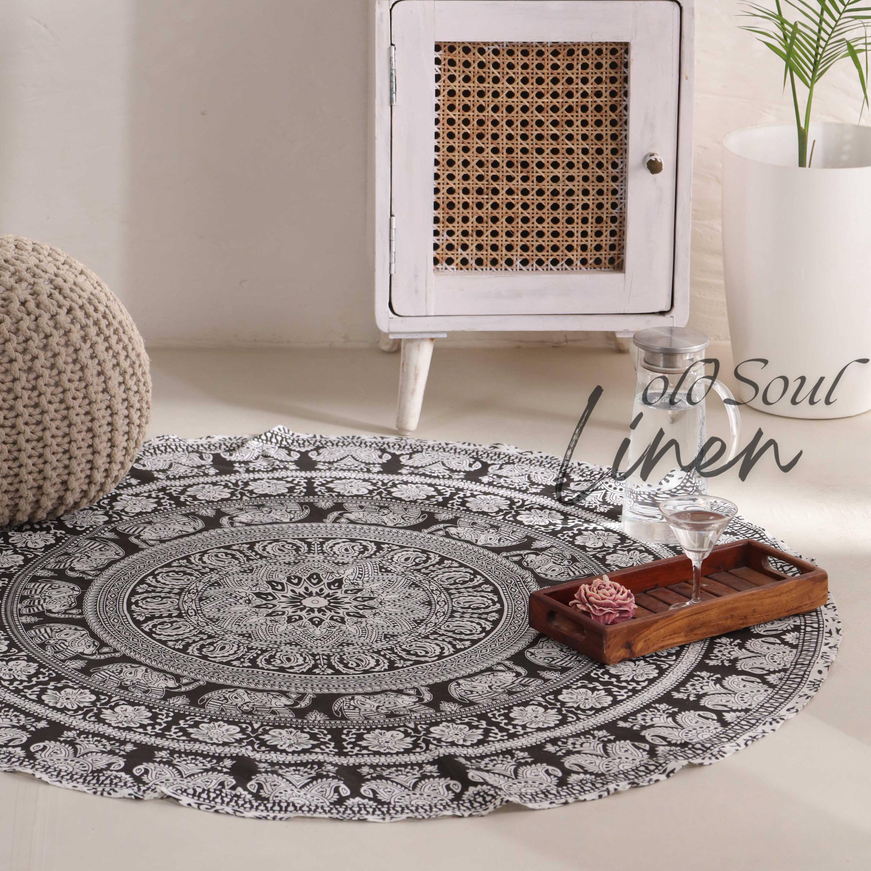 Round Beach Tapestry Mandala Blanket, Bohemian Large Table Cloth, Home Décor Yoga Mat Meditation, Tapestry Picnic Blanket Mat 72"Black&White