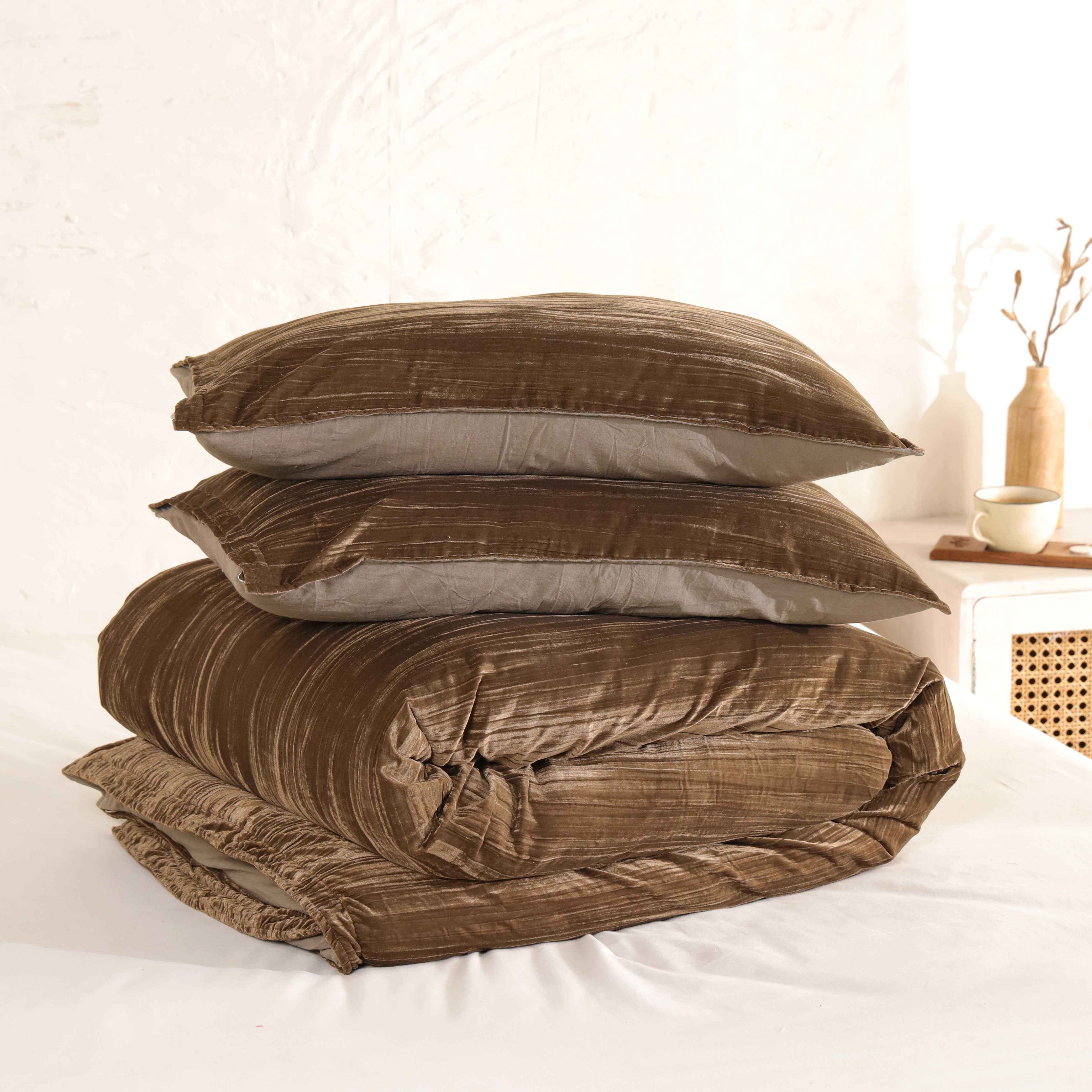 Velvet Duvet Cover Set - Luxury Olive Brown Bedding - 3 Piece Soft Textured Minimalist Bedding Set