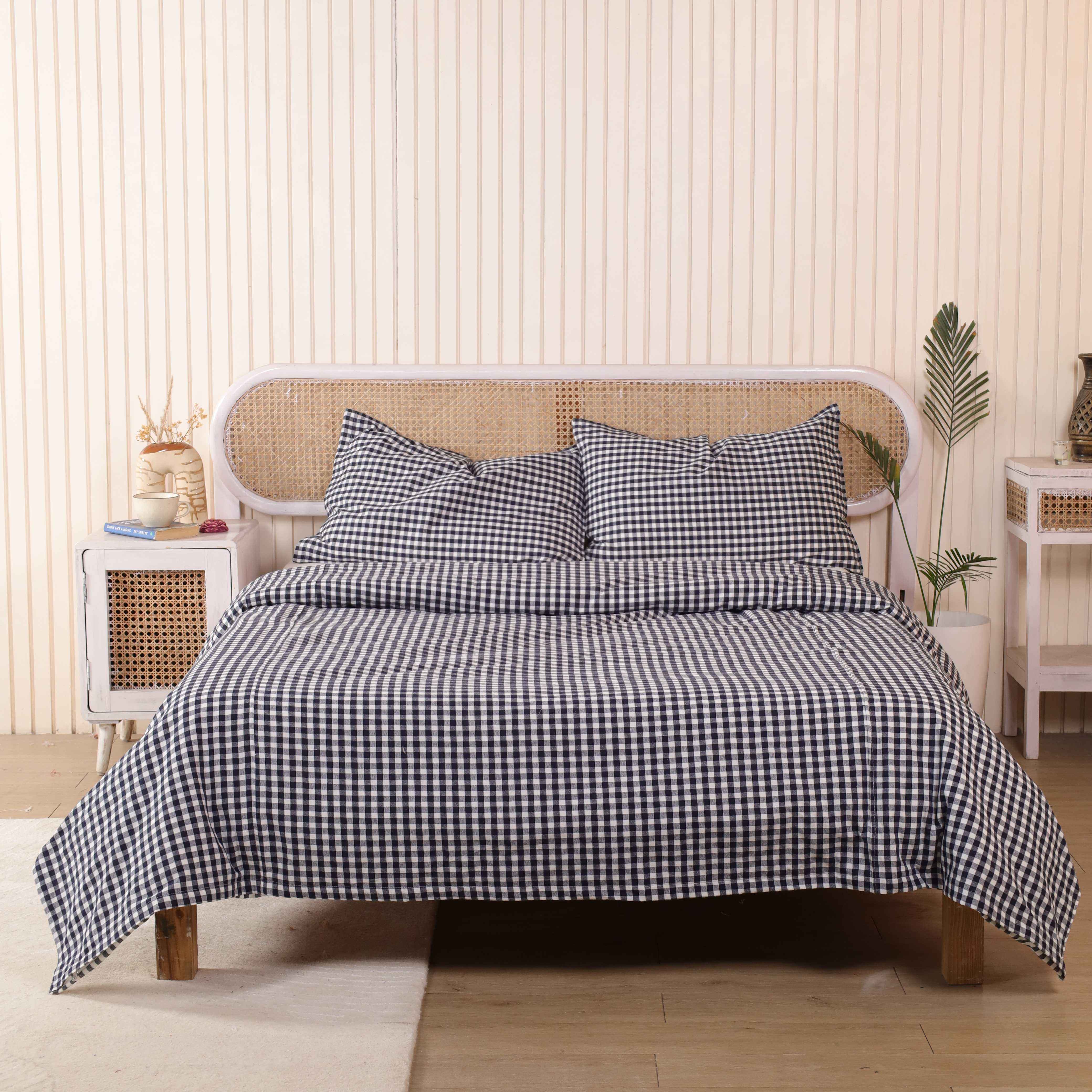 Navy Blue Gingham Bedding Set - Classic Plaid Cotton Duvet & Shams
