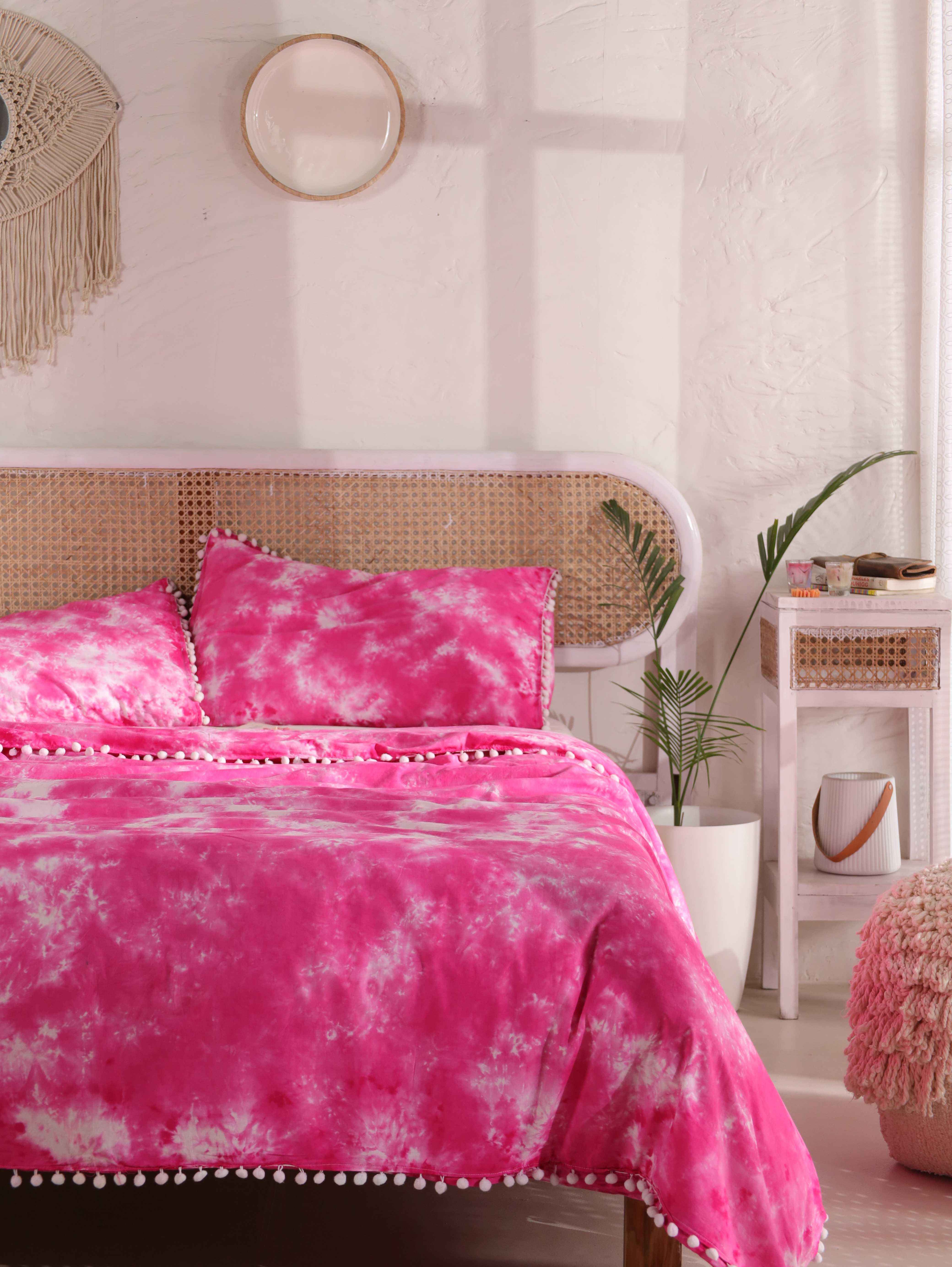 Pink Tie Dye Cotton Duvet Cover Set - Boho Pom-Pom Fringe Bedding - 3 Piece Soft Breathable Aesthetic Bedding