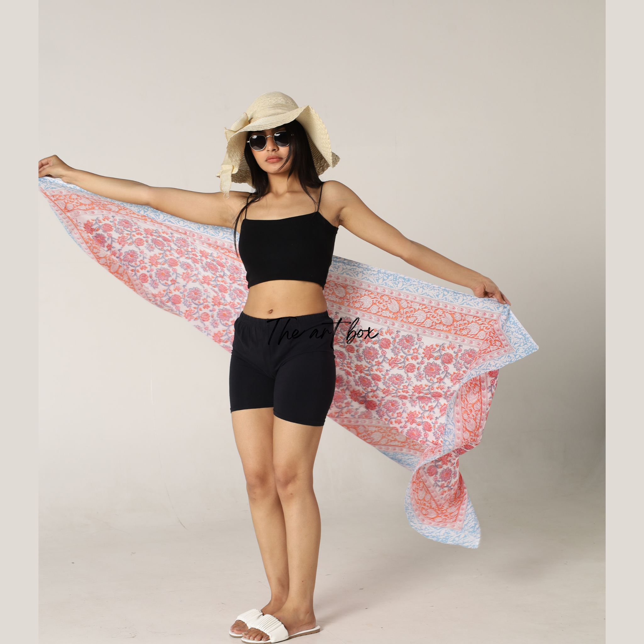 Beach Essentials: Sarong Pareo for Sun-Kissed Style