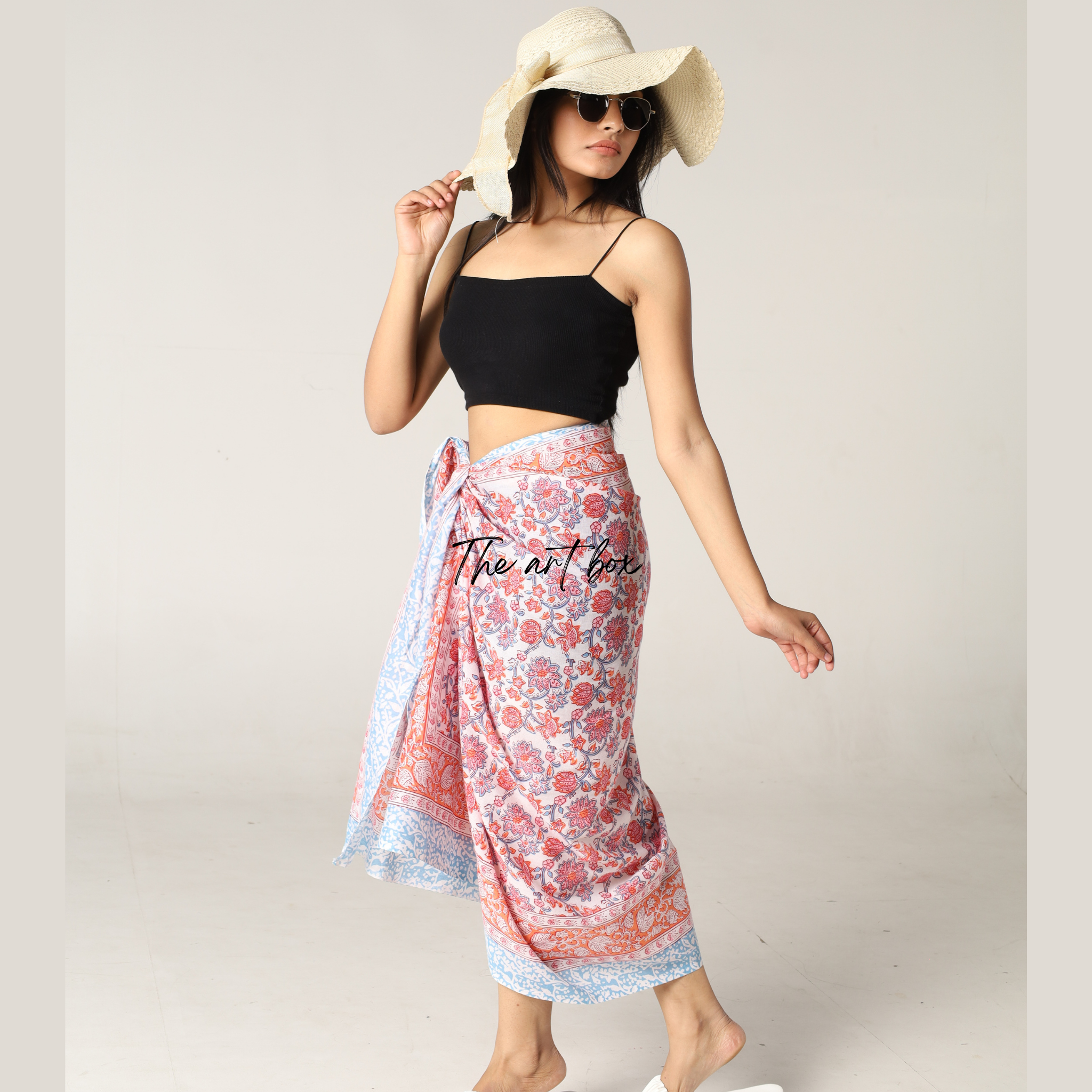 Beach Essentials: Sarong Pareo for Sun-Kissed Style