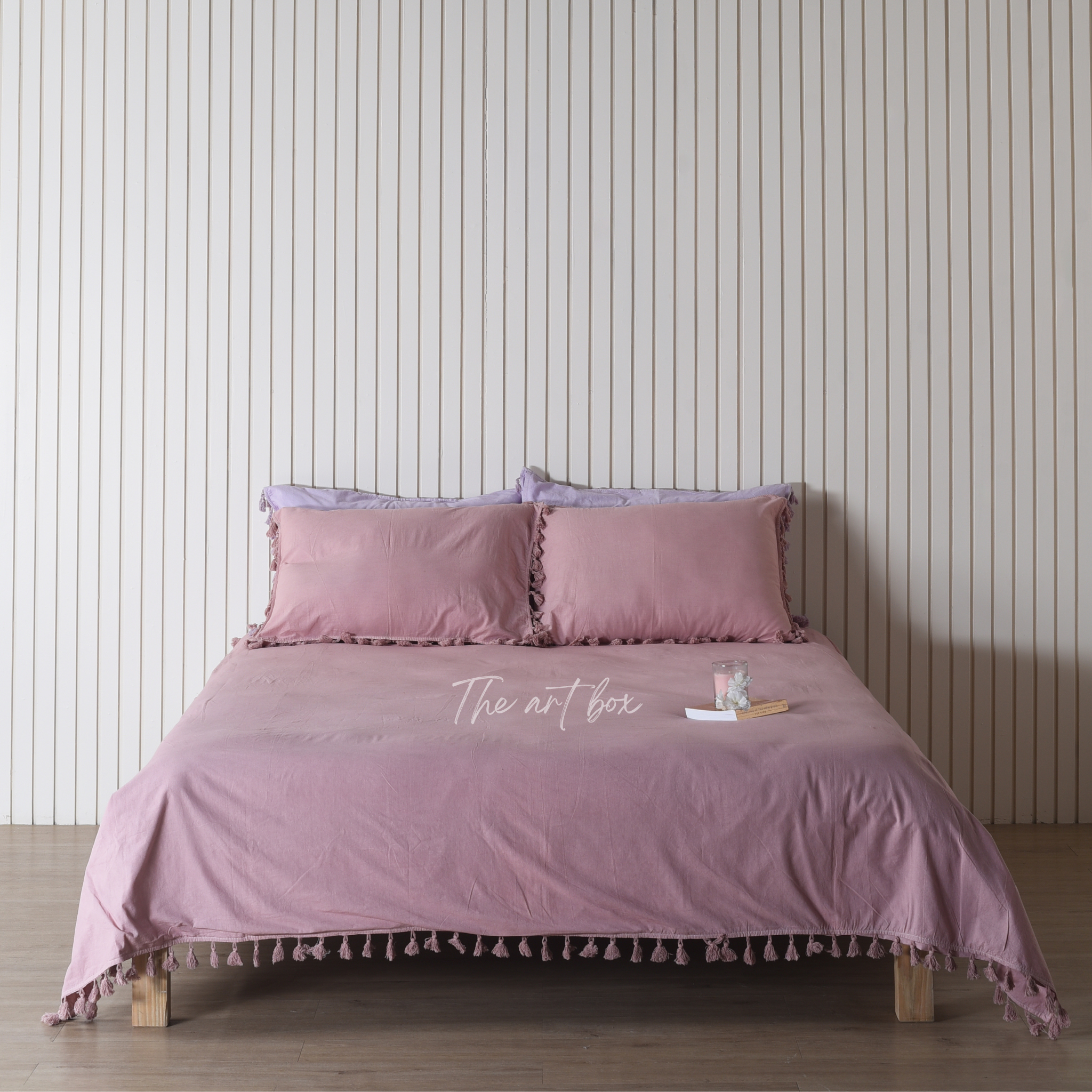 Coral Linen Bedsheet with Pillow Covers