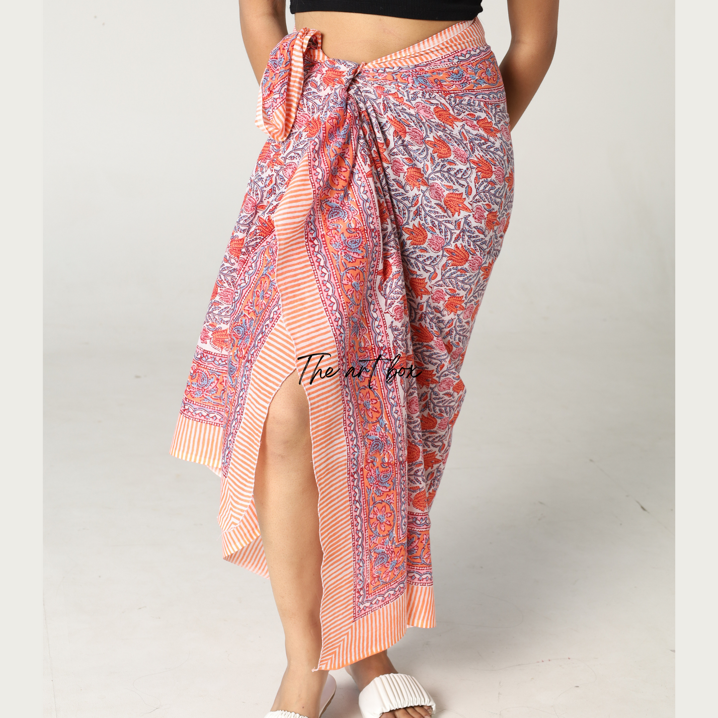 Tropical Vibes: Floral Sarong Wrap for Beach Bliss