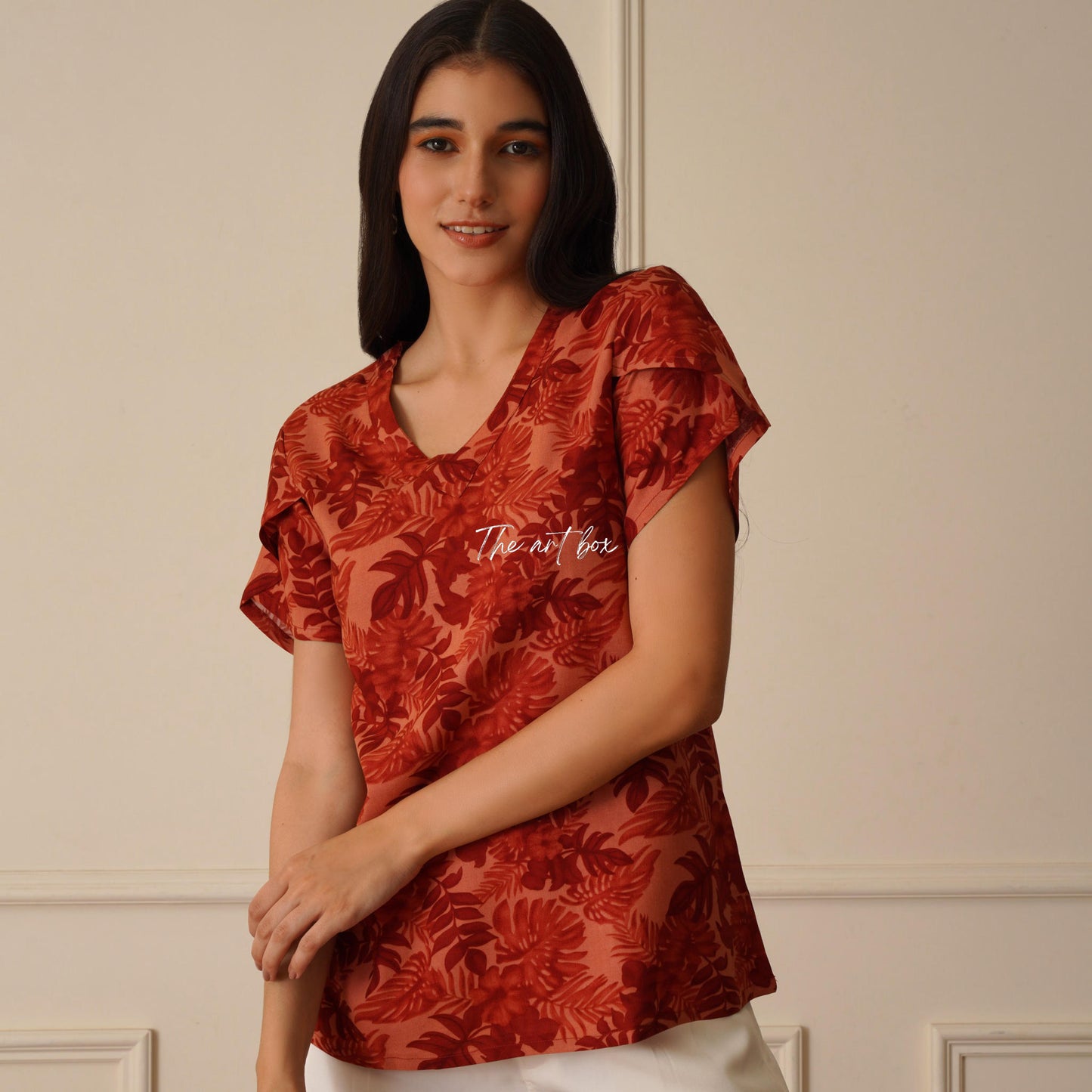 Women's Short Sleeve Shirts Floral V Neck Summer Tunic Tops Comfy Tees Blouse Loose Fit for Leggings
