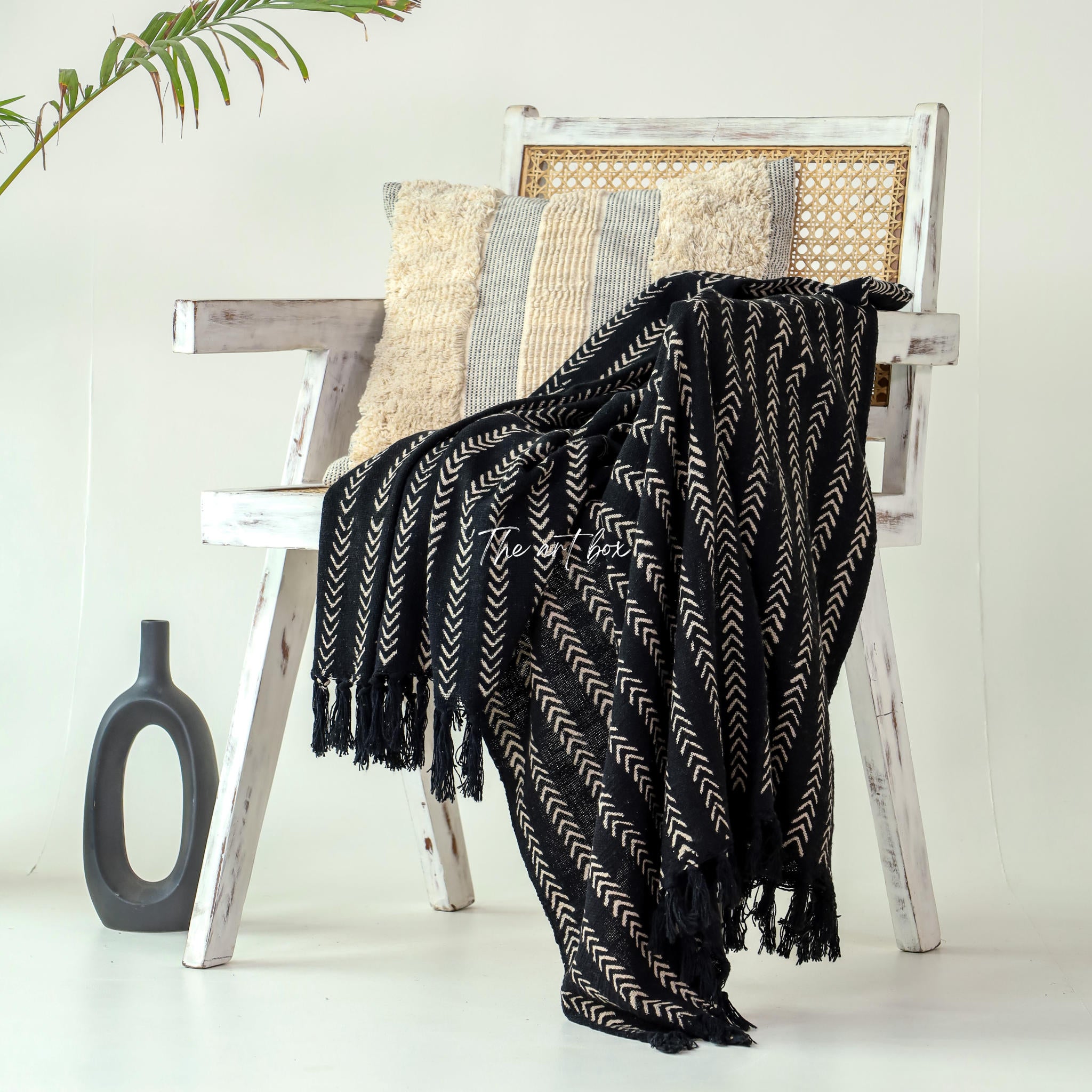 Black Daabu Print Throw