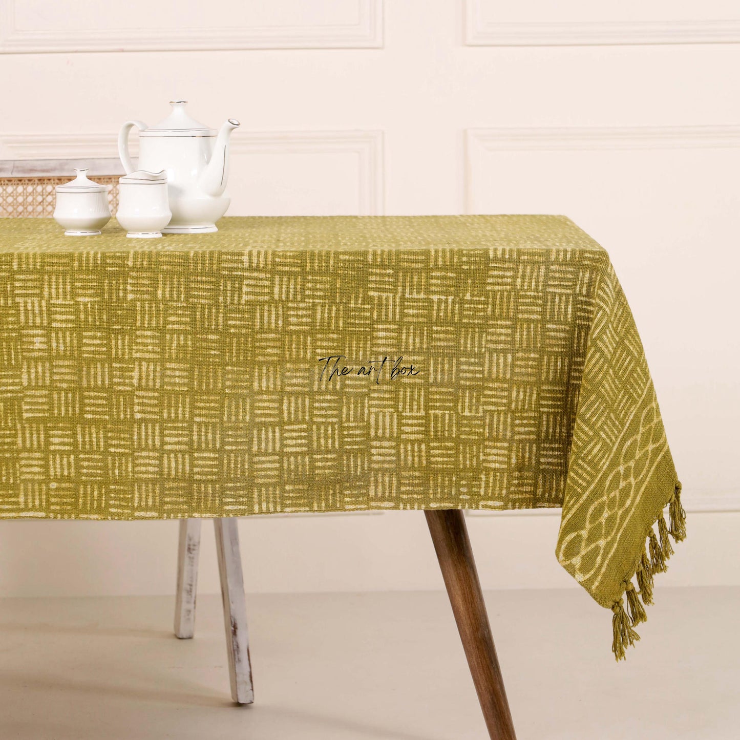 Golden With Floral Table Cover