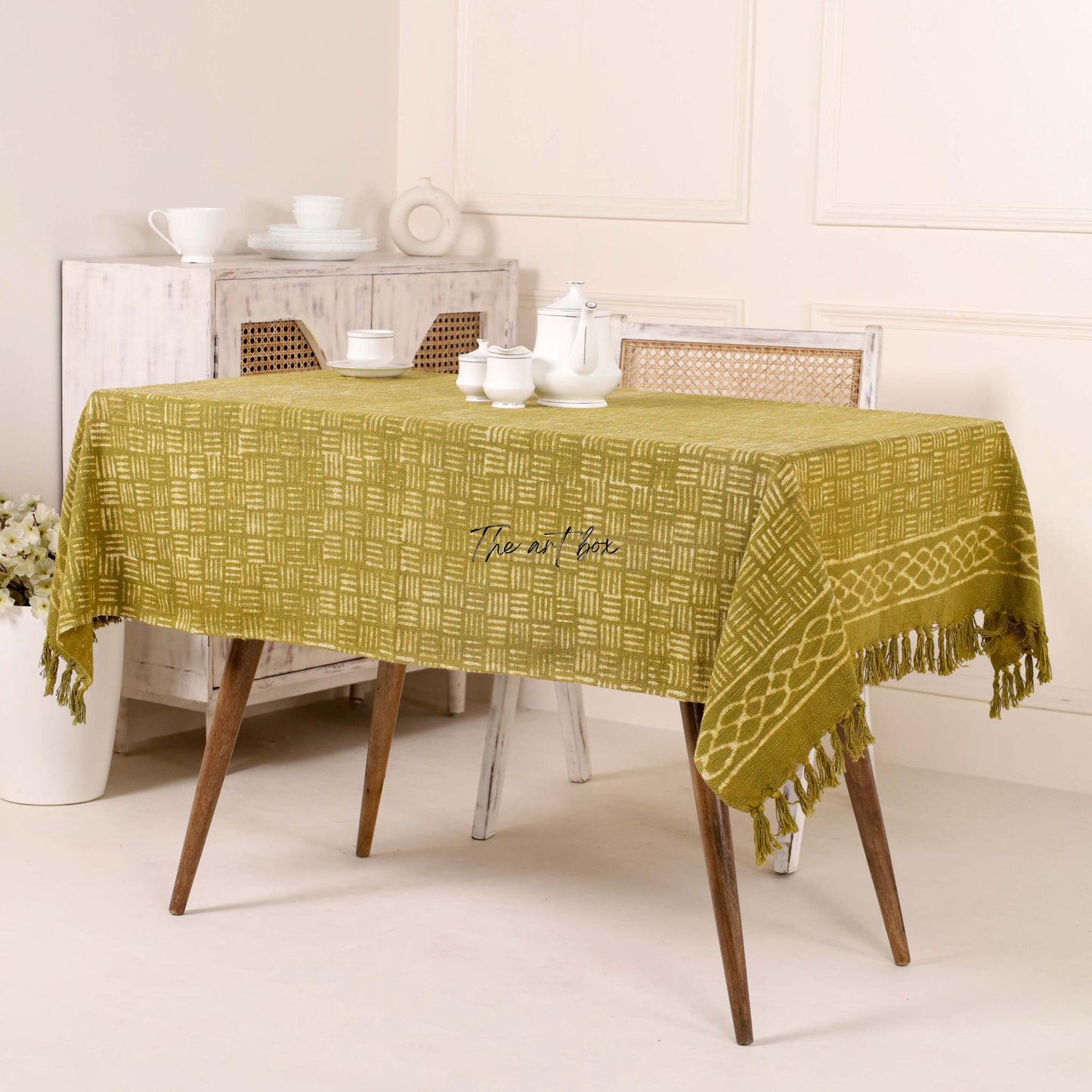 Golden With Floral Table Cover