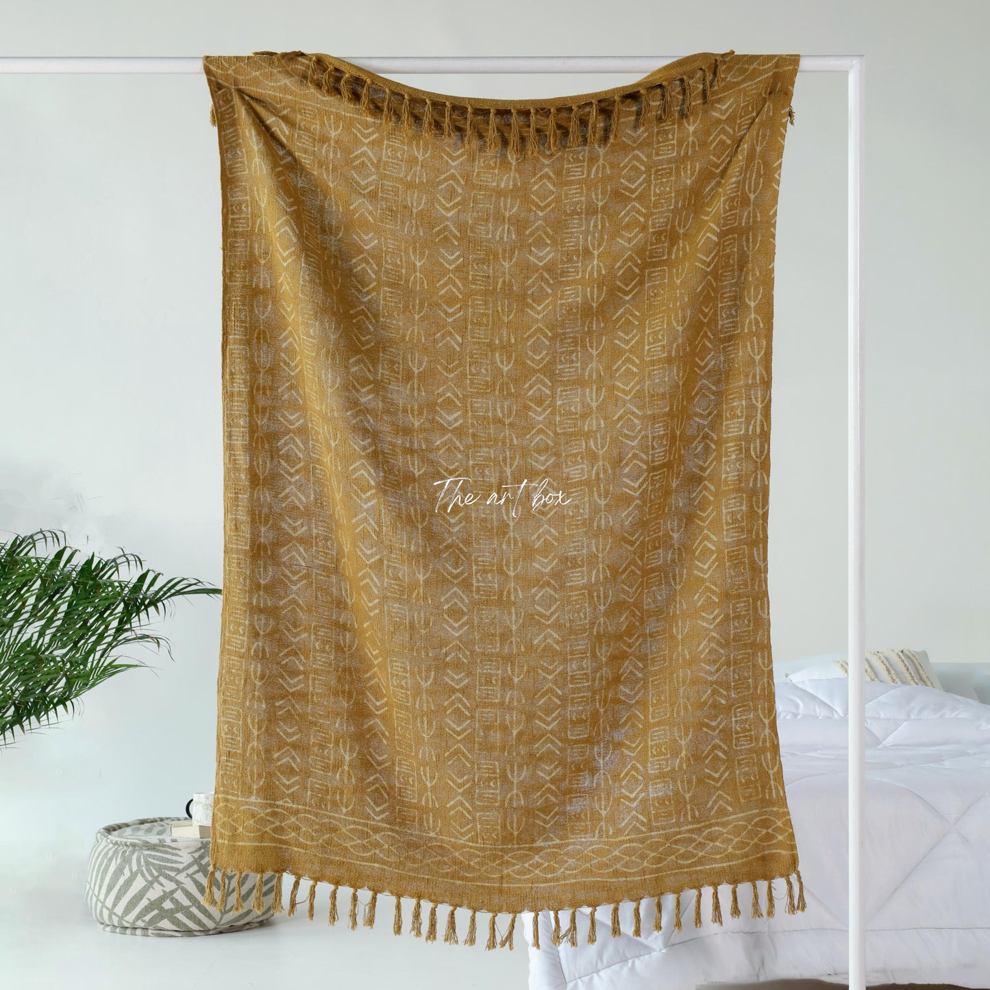 Luxury Green Daabu Print Throw