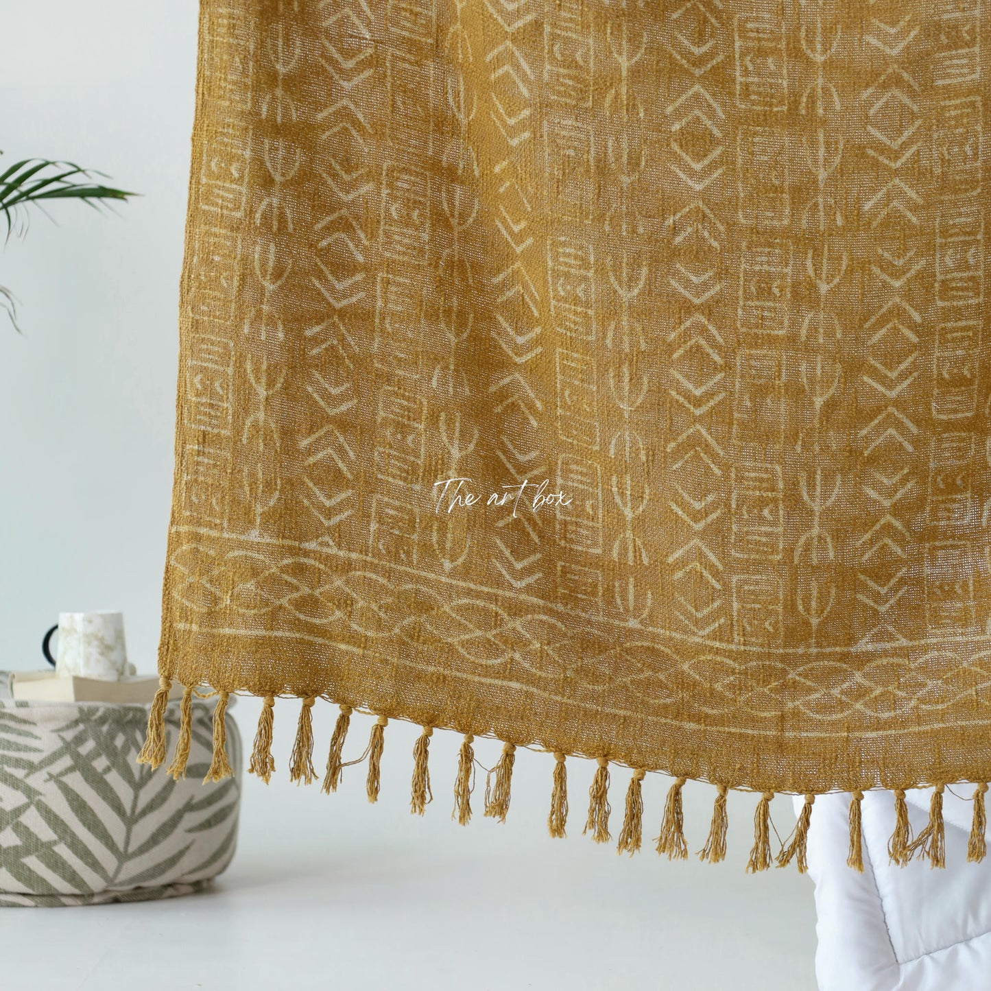 Luxury Green Daabu Print Throw