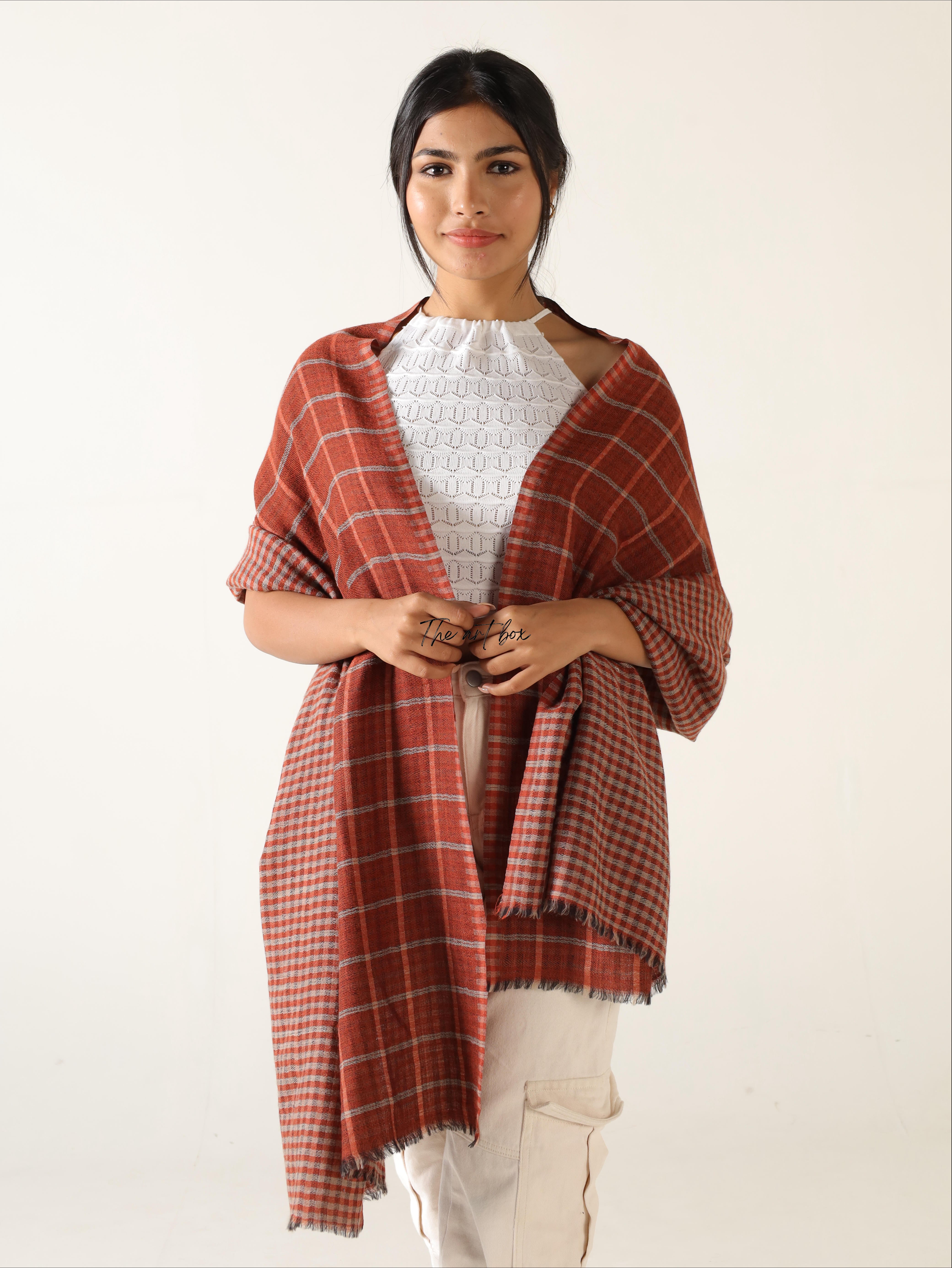 Everyday Fashion Essential: Reversible Plaid Cashmere Scarf