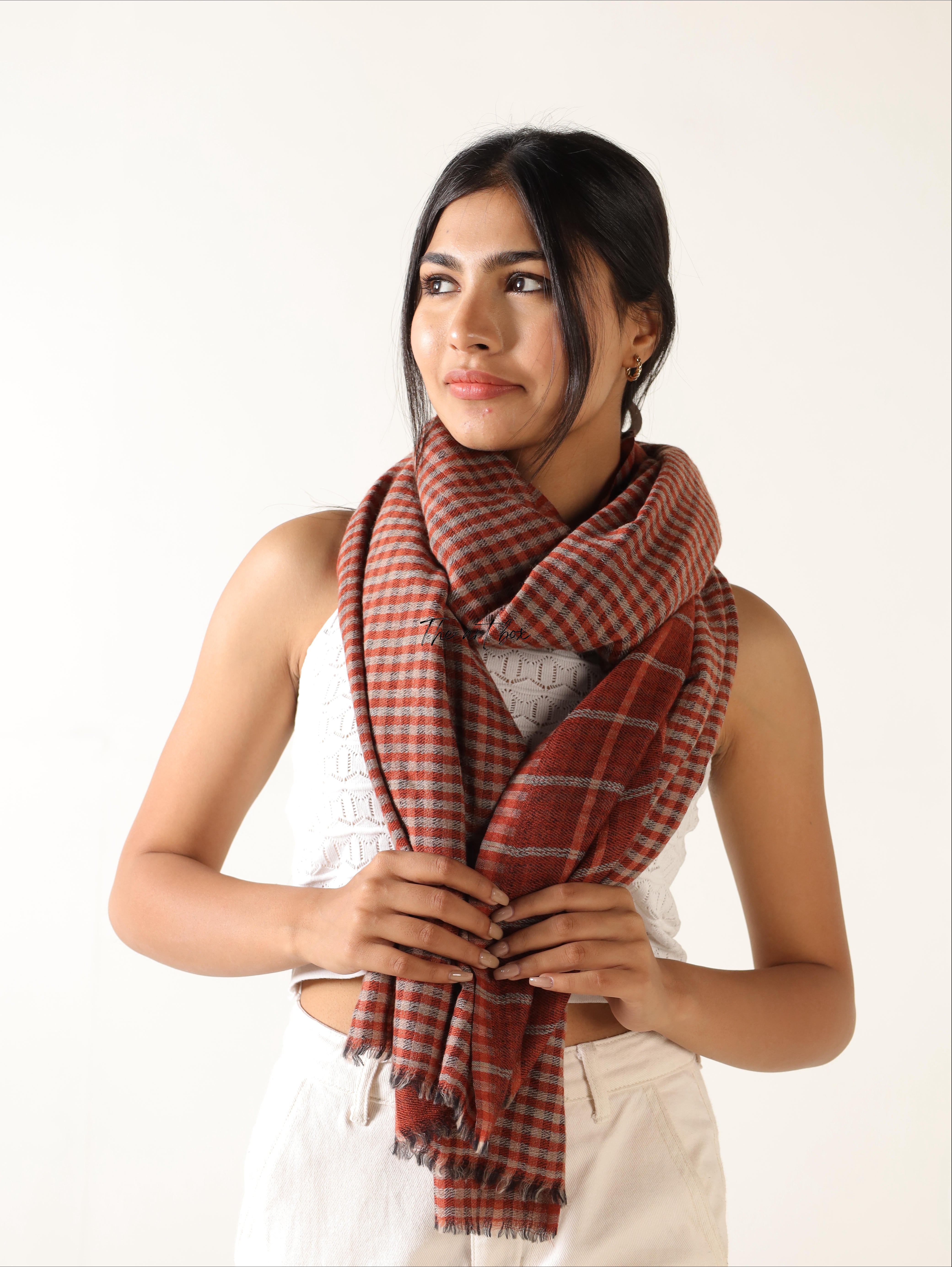 Everyday Fashion Essential: Reversible Plaid Cashmere Scarf