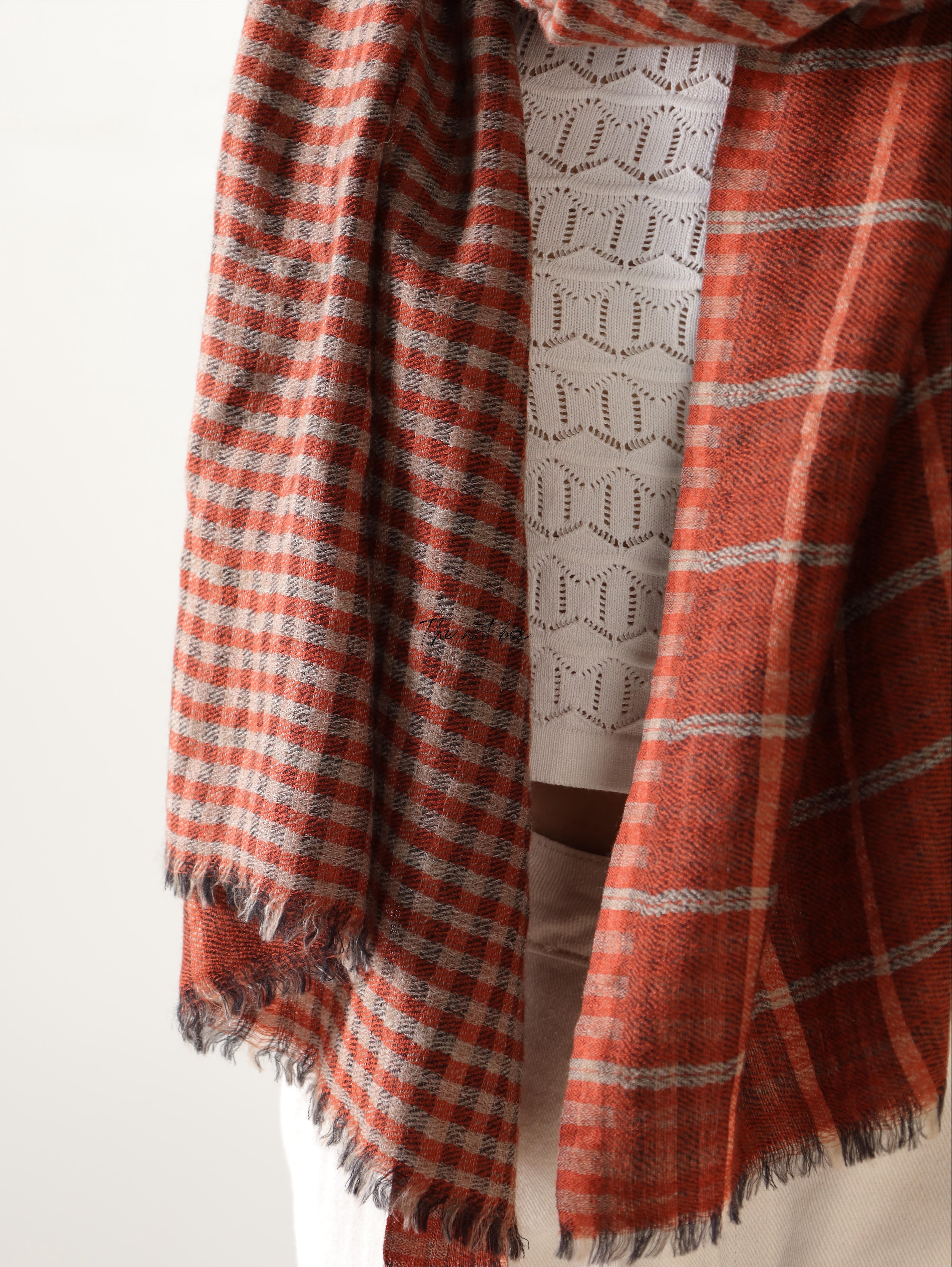 Everyday Fashion Essential: Reversible Plaid Cashmere Scarf