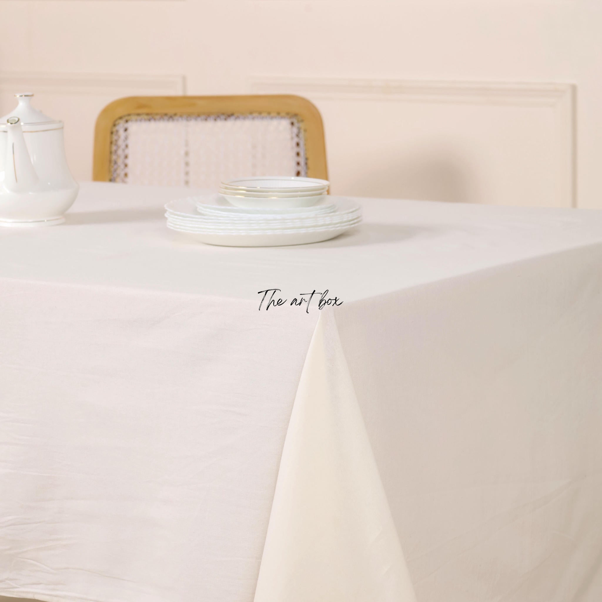 White Table Covers for Your Dining, Living Room