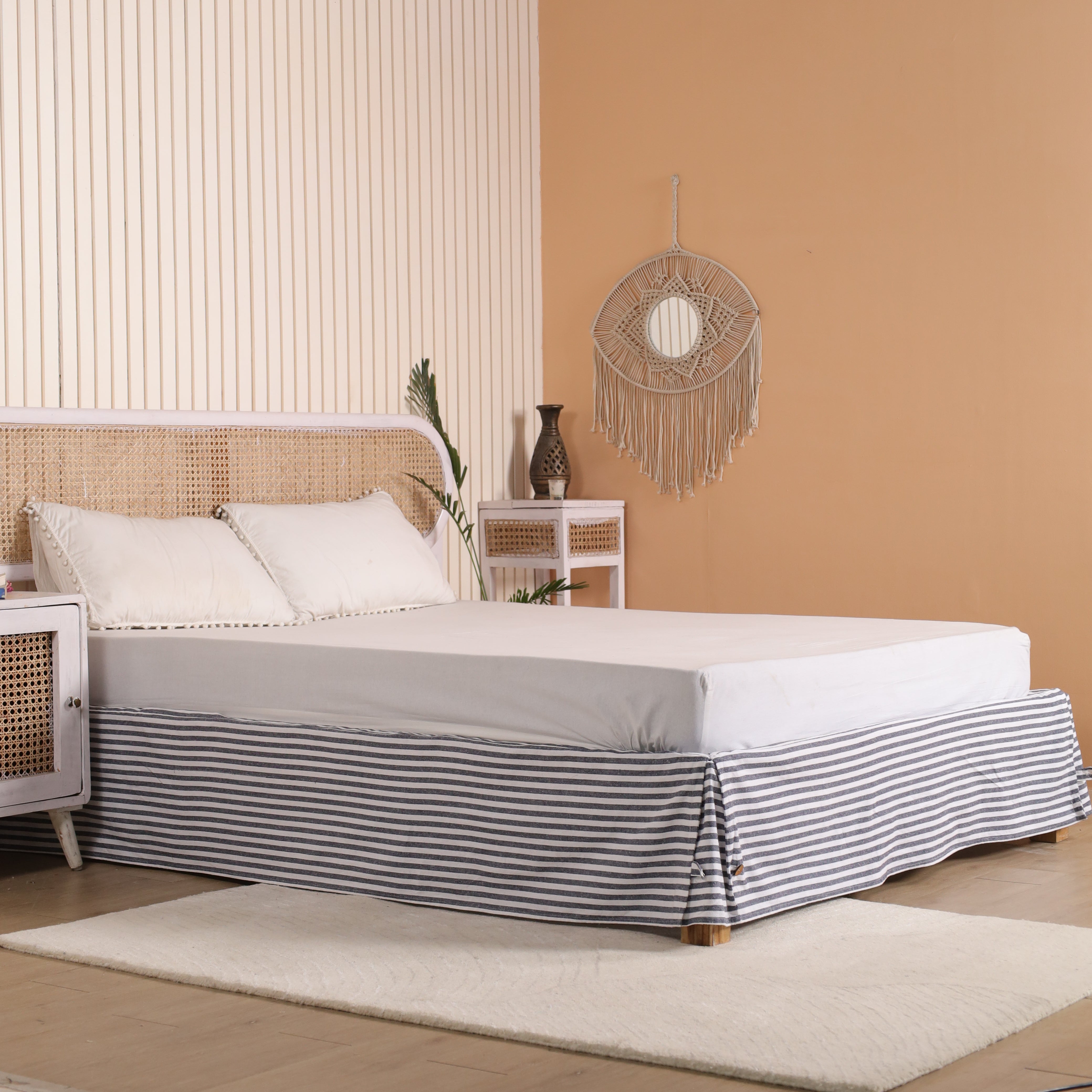 Classic Striped Tailored Bed Skirt with Button Detail – Premium Pleated Bed Valance