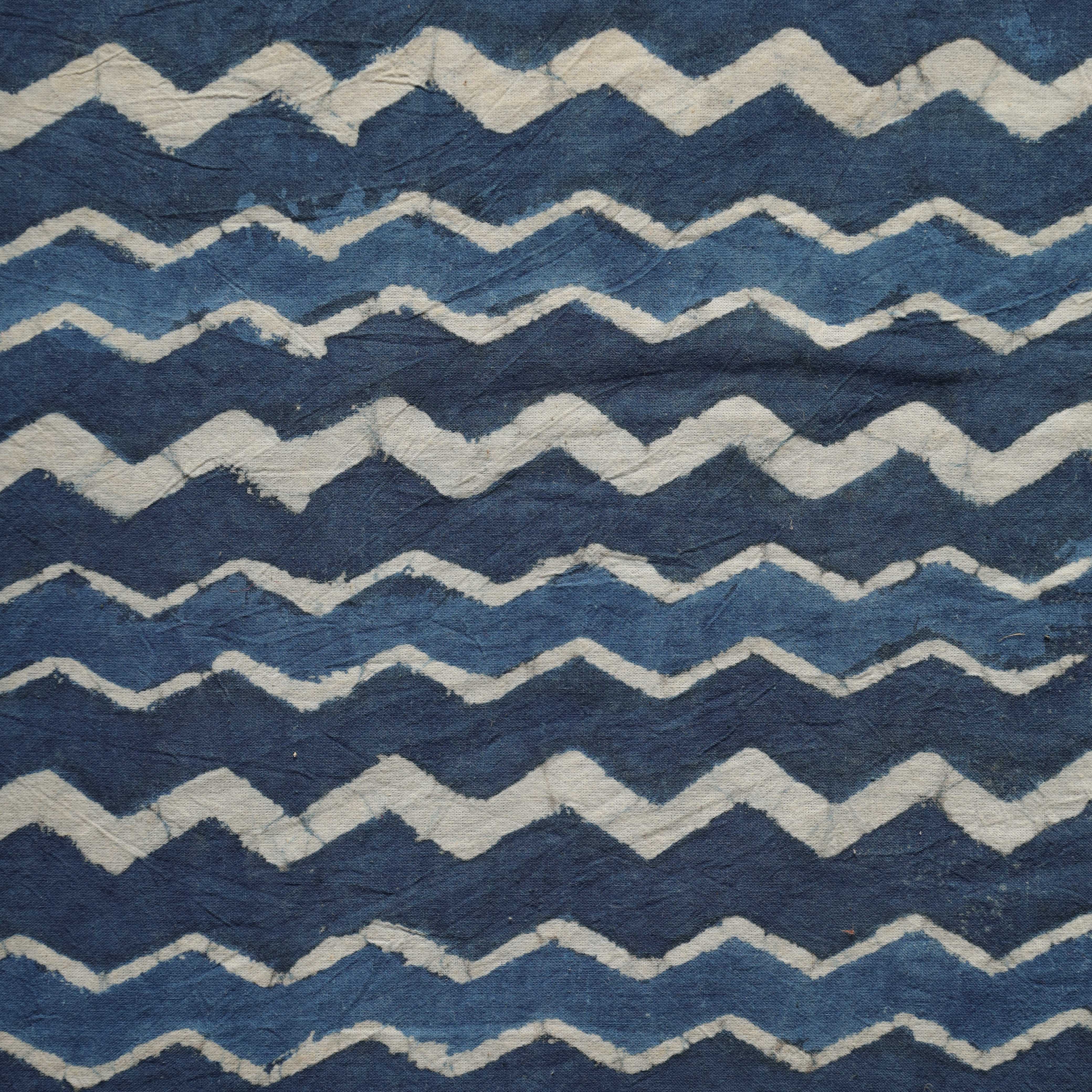 Artisan Hand Block Printed Cotton Fabric - Indigo & White Zig-Zag